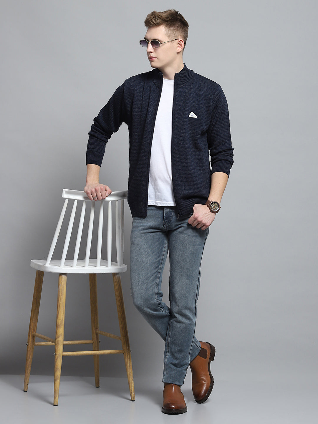 Men Navy Blue Solid V Neck Full Sleeve Pullover