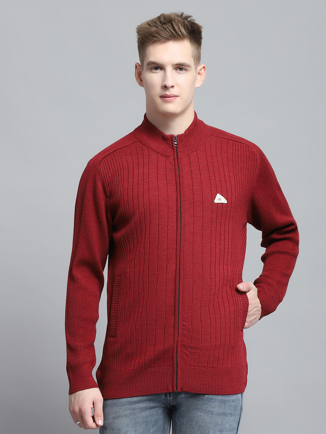 Men Maroon Solid Mock Neck Full Sleeve Pullover