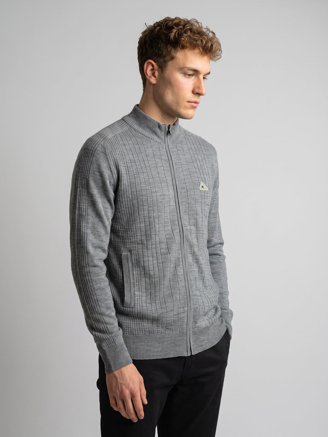 Men Grey Solid Turtle Neck Full Sleeve Pullover