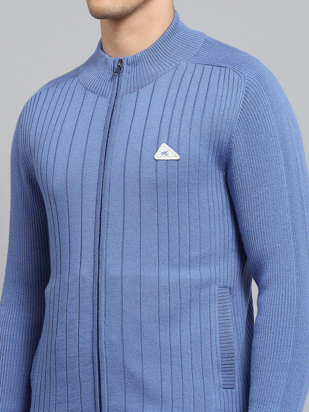 Men Blue Solid Round Neck Full Sleeve Pullover