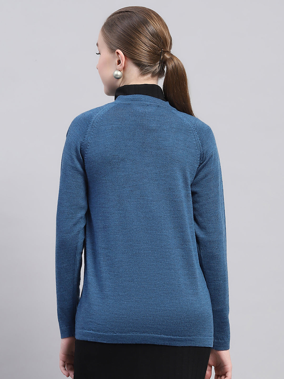 Women Blue Solid V Neck Full Sleeve Cardigan