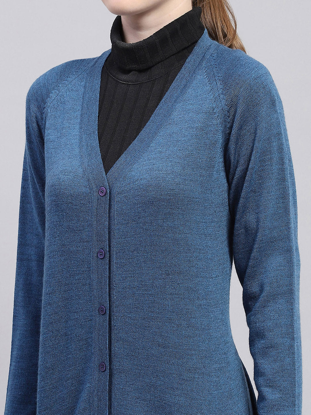 Women Blue Solid V Neck Full Sleeve Cardigan
