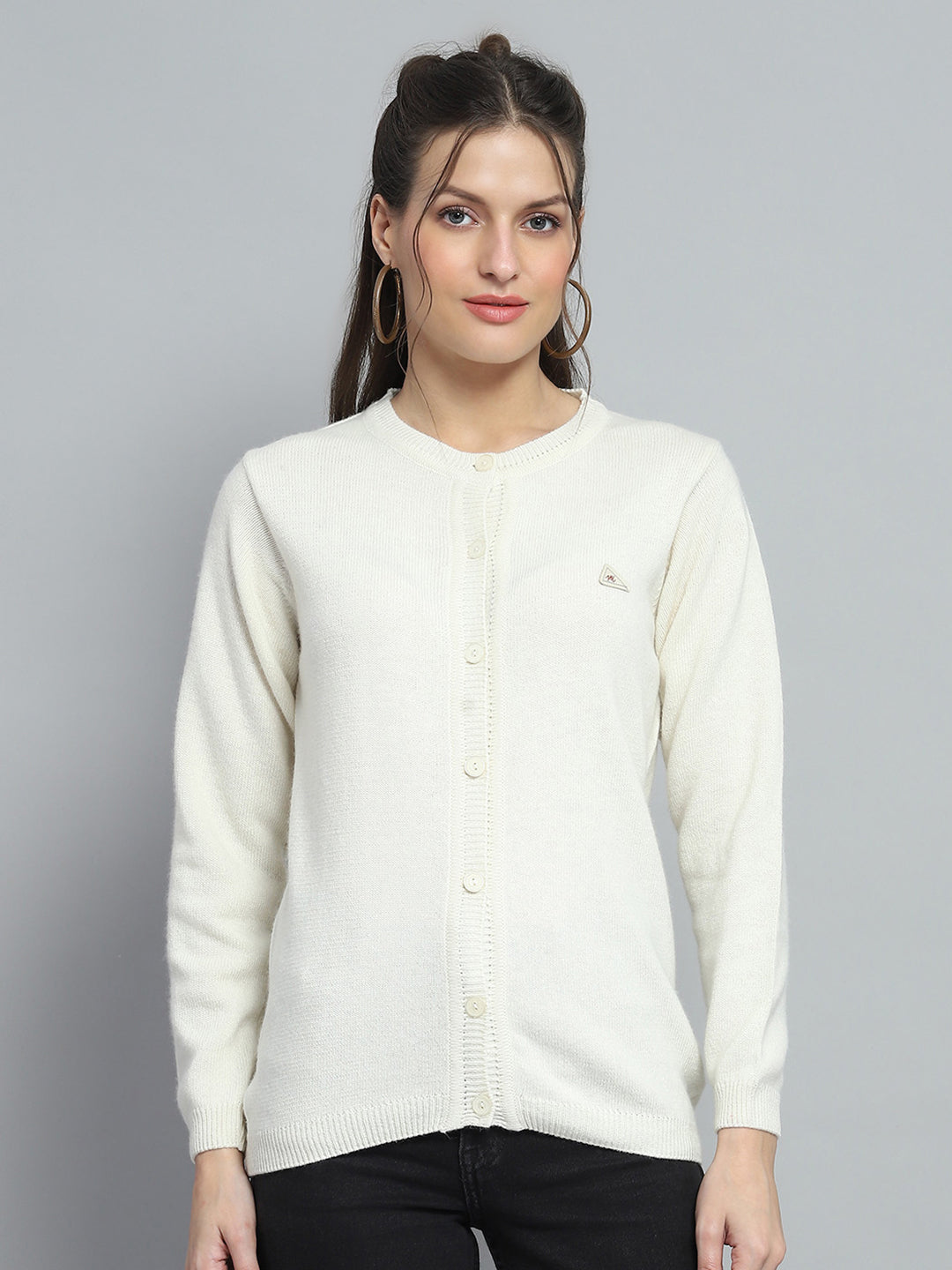 Women Off White Solid Round Neck Full Sleeve Cardigan