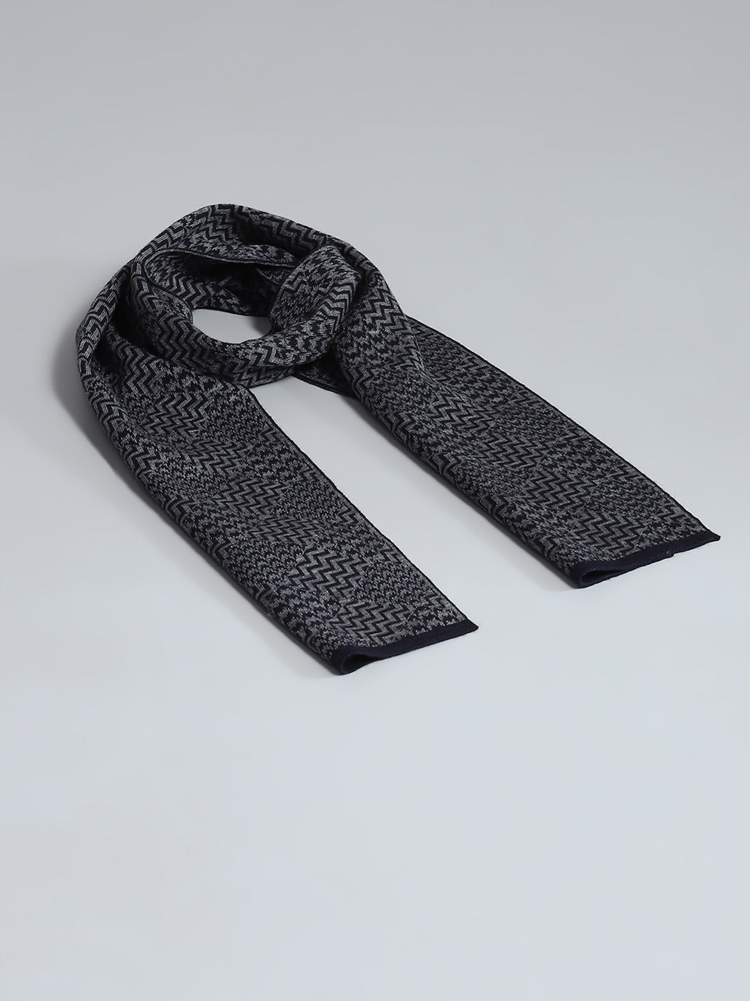 Men Navy Blue Self Design Muffler