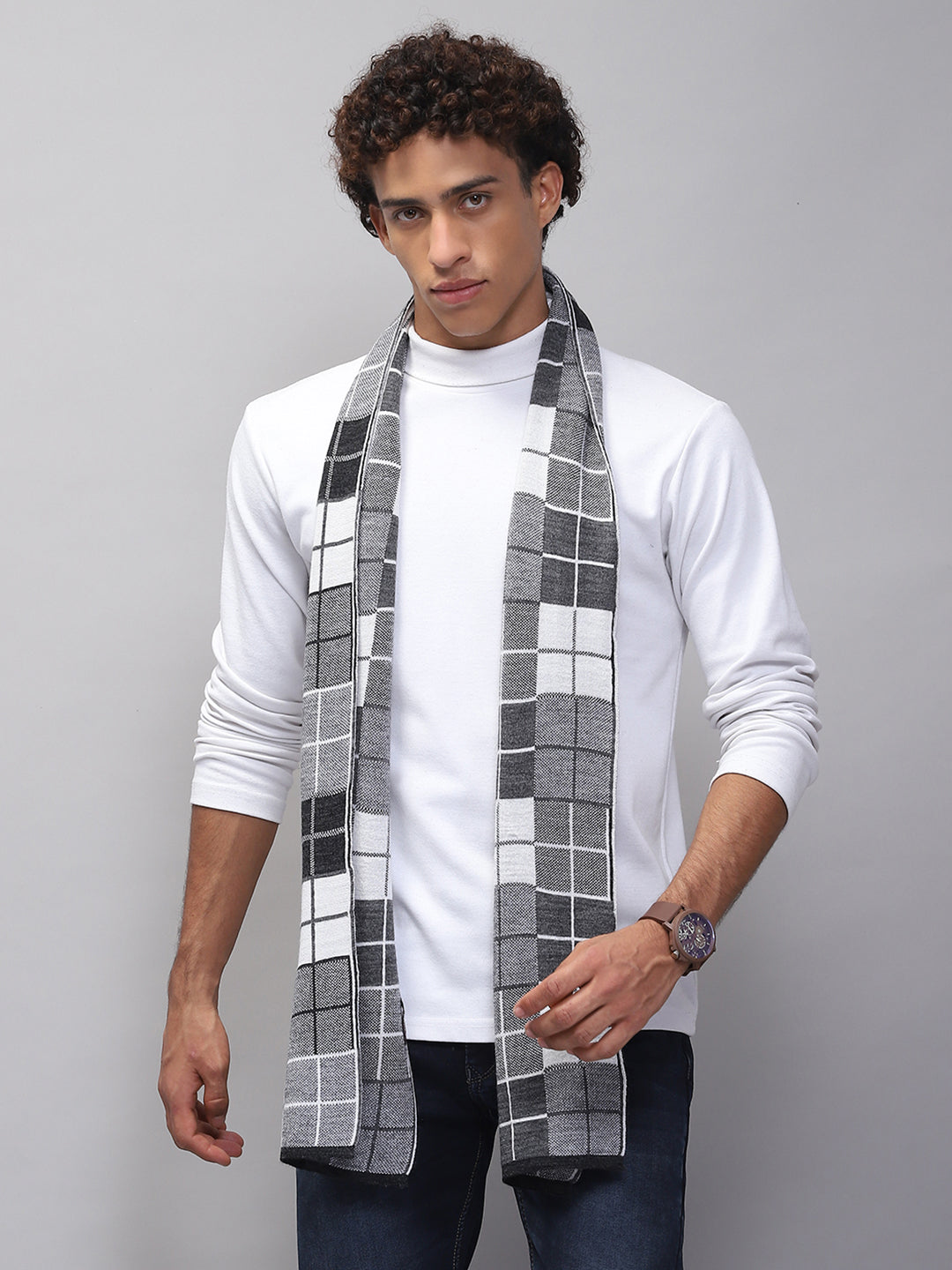 Men Grey Self Design Muffler