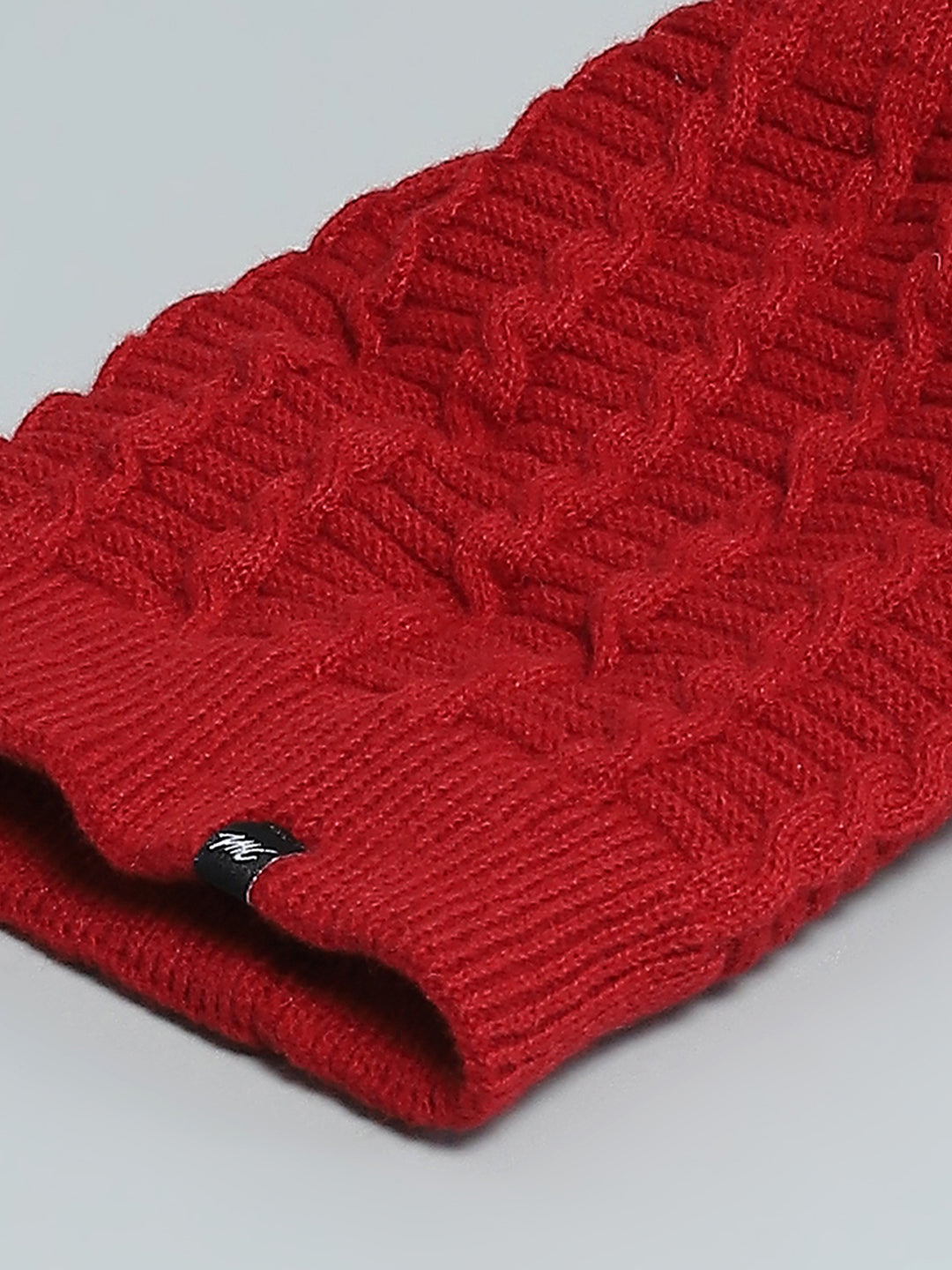 Women Maroon Self Design Cap