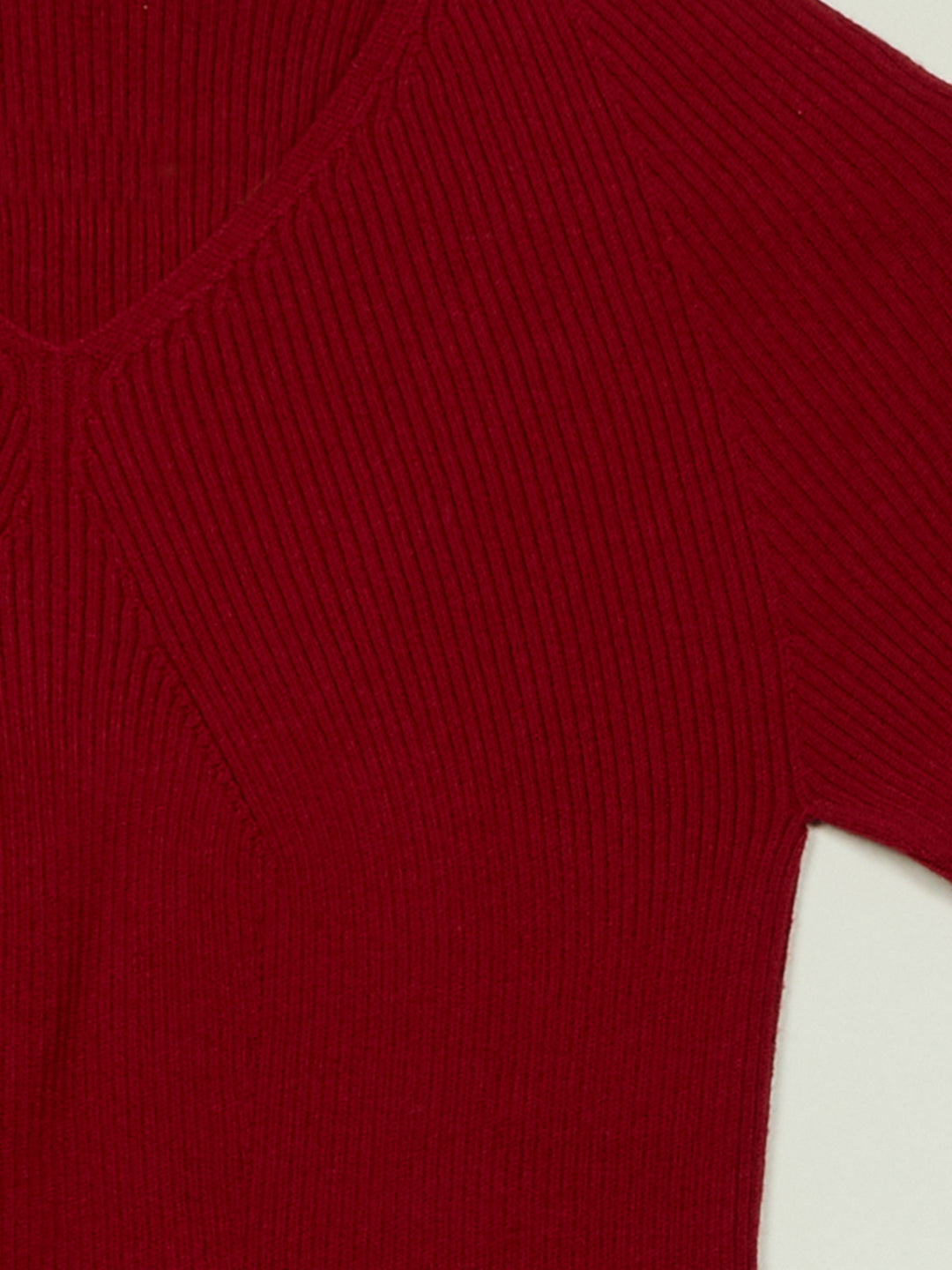 Women Maroon Solid V Neck Full Sleeve Sceavy