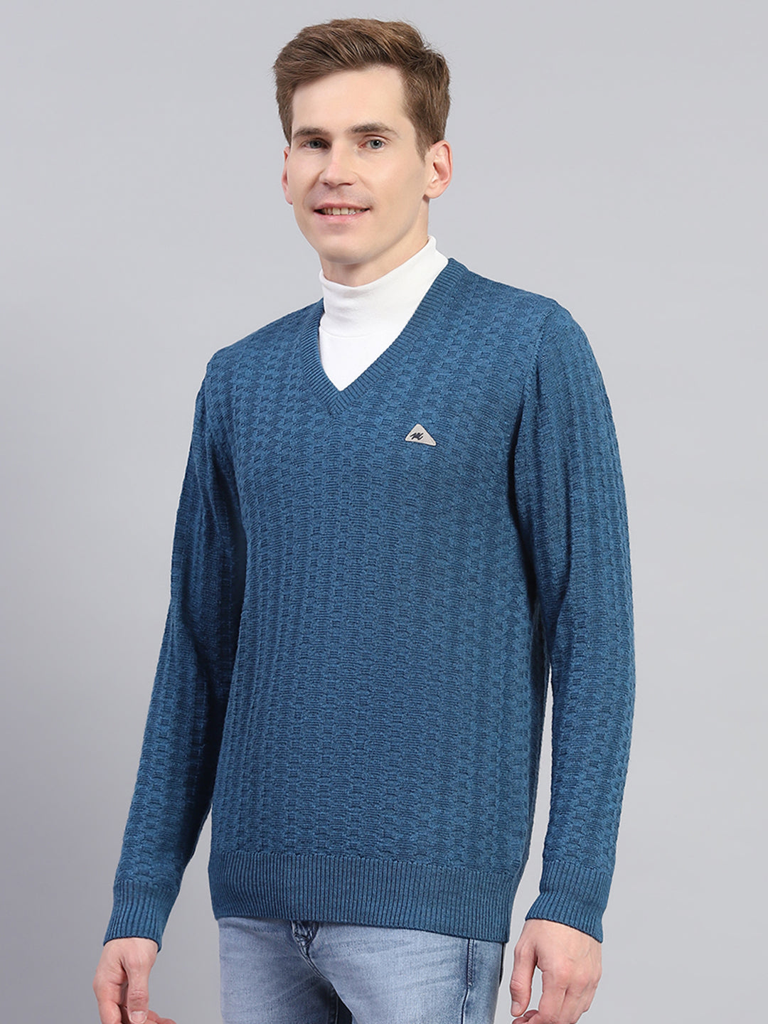 Men Blue Self Design V Neck Full Sleeve Pullover