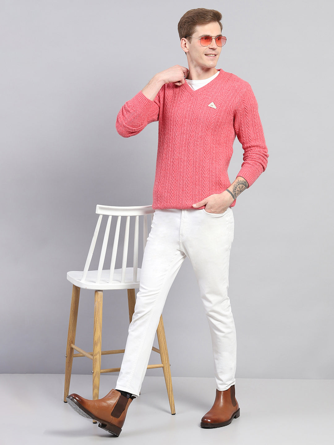 Men Pink Self Design V Neck Full Sleeve Pullover