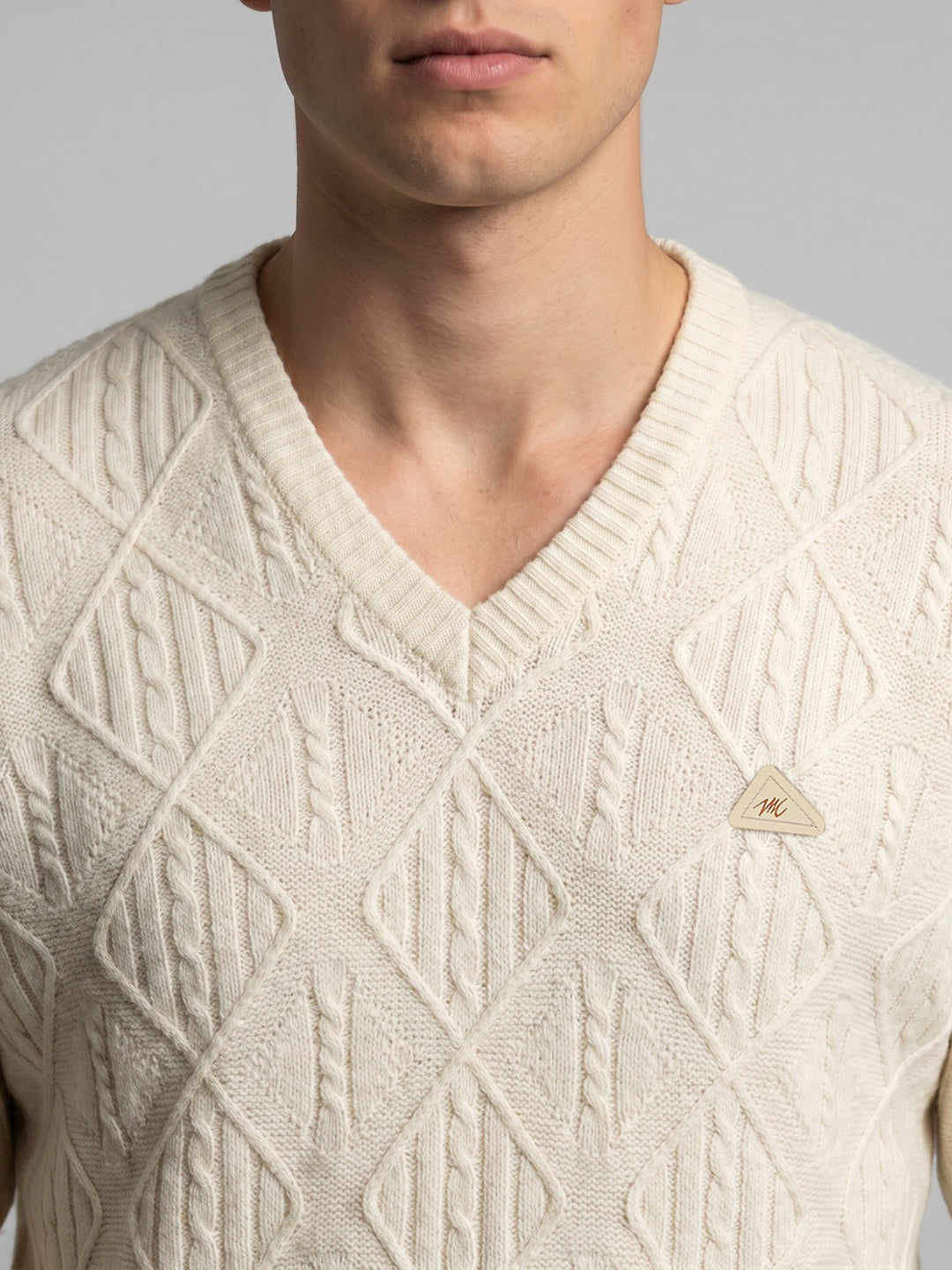 Men Off White Self Design V Neck Full Sleeve Pullover