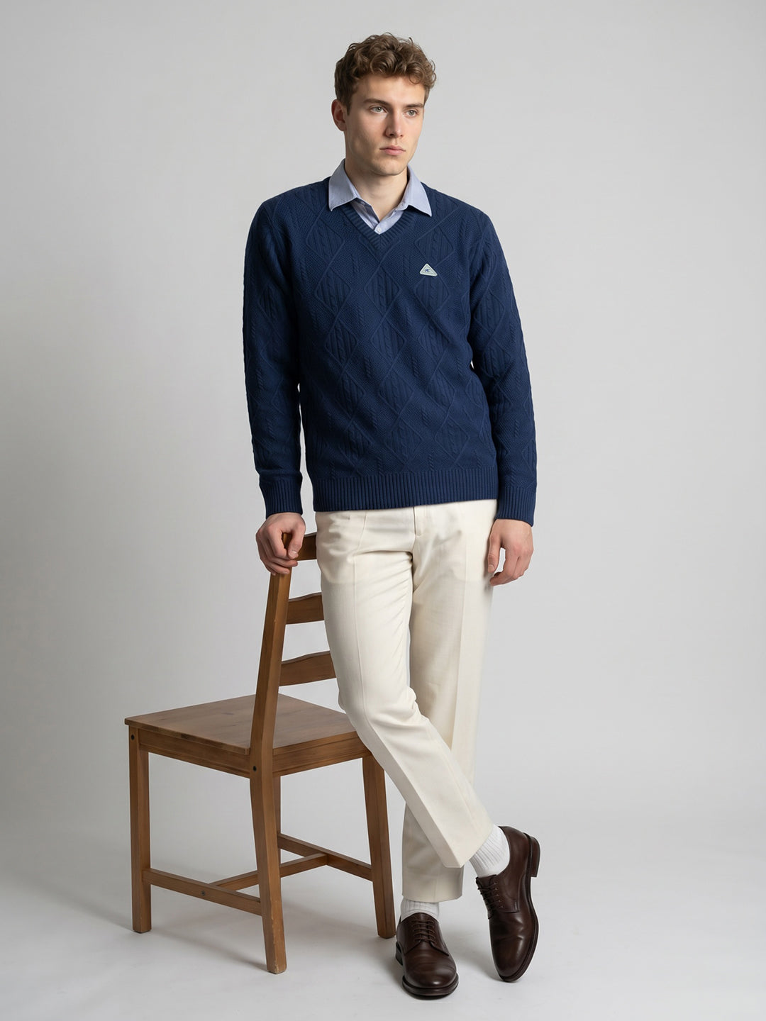 Men Blue Self Design V Neck Full Sleeve Pullover