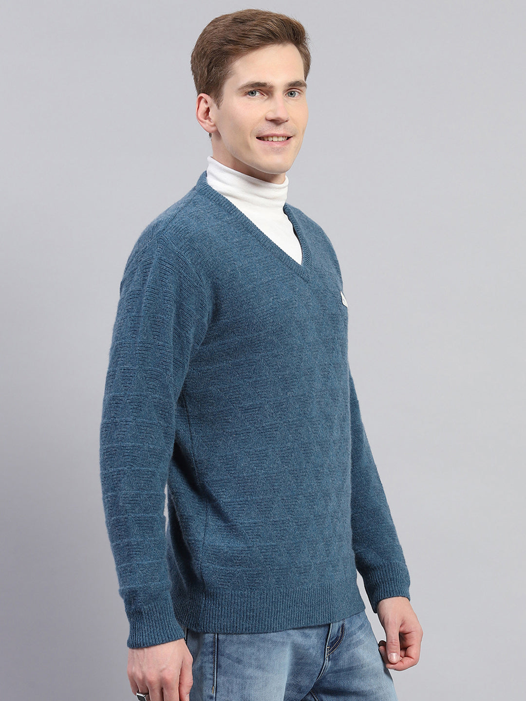 Men Blue Self Design V Neck Full Sleeve Pullover