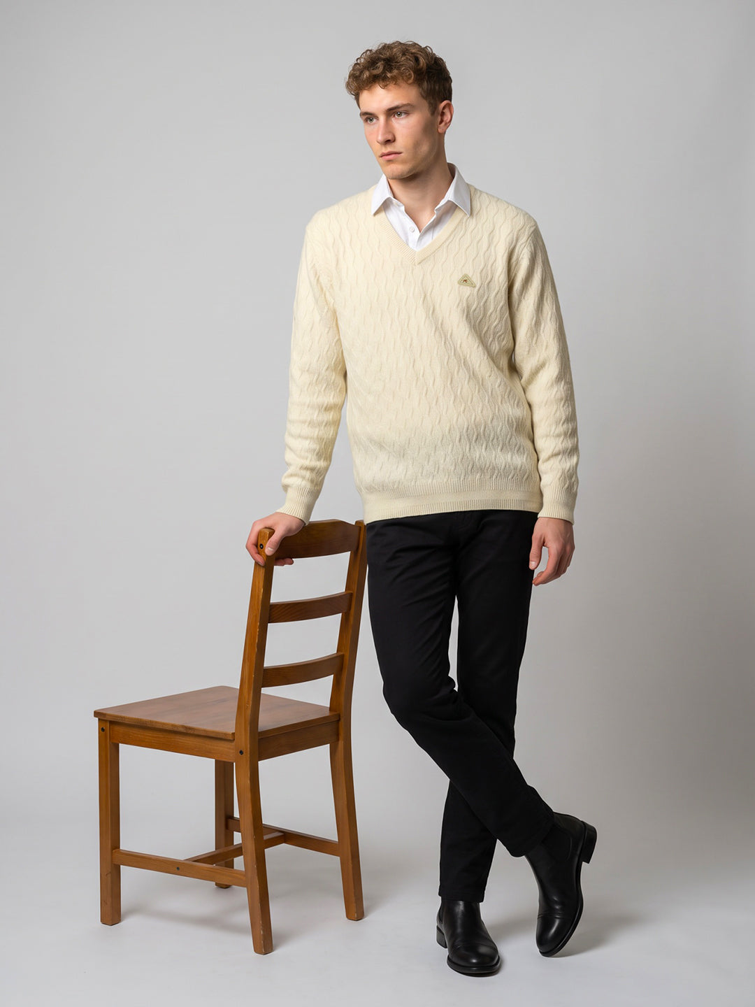 Men Cream Self Design V Neck Full Sleeve Pullover