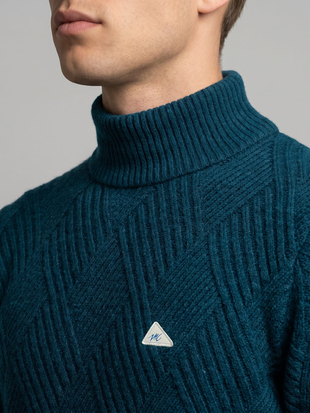 Men Blue Self Design High Neck Full Sleeve Pullover