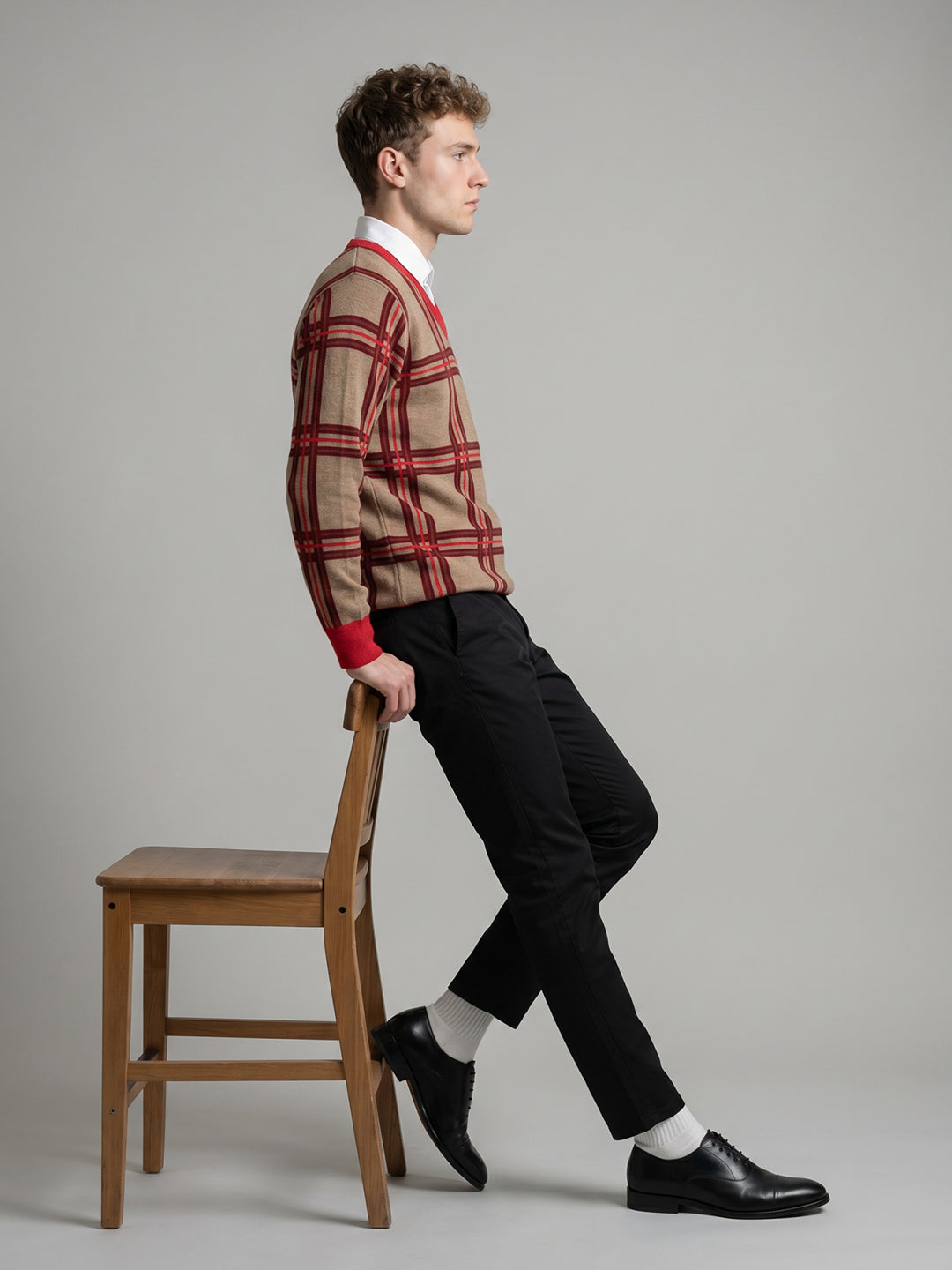 Men Brown Check V Neck Full Sleeve Pullover