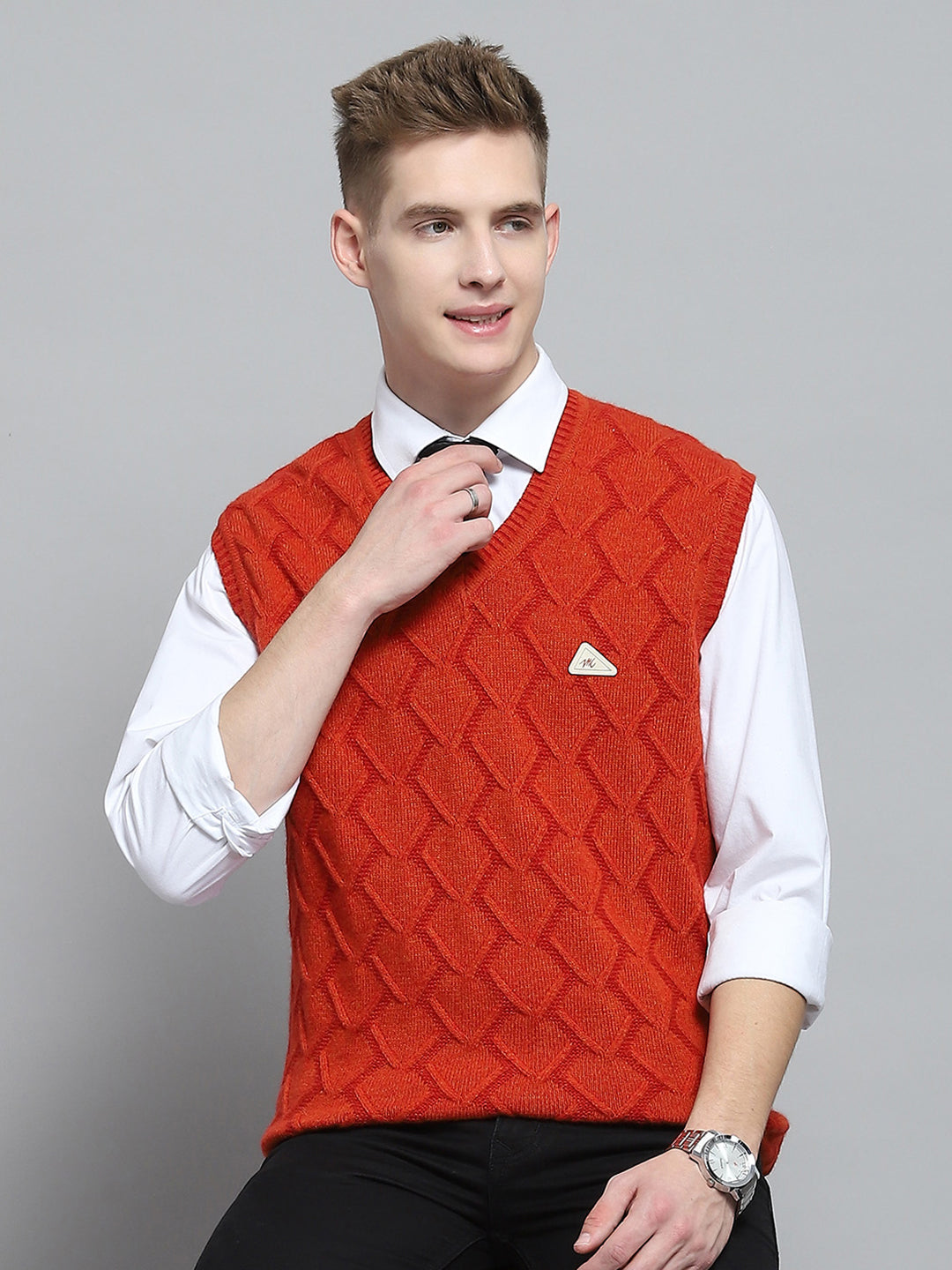 Men Rust Self Design V Neck Sleeveless Sweater