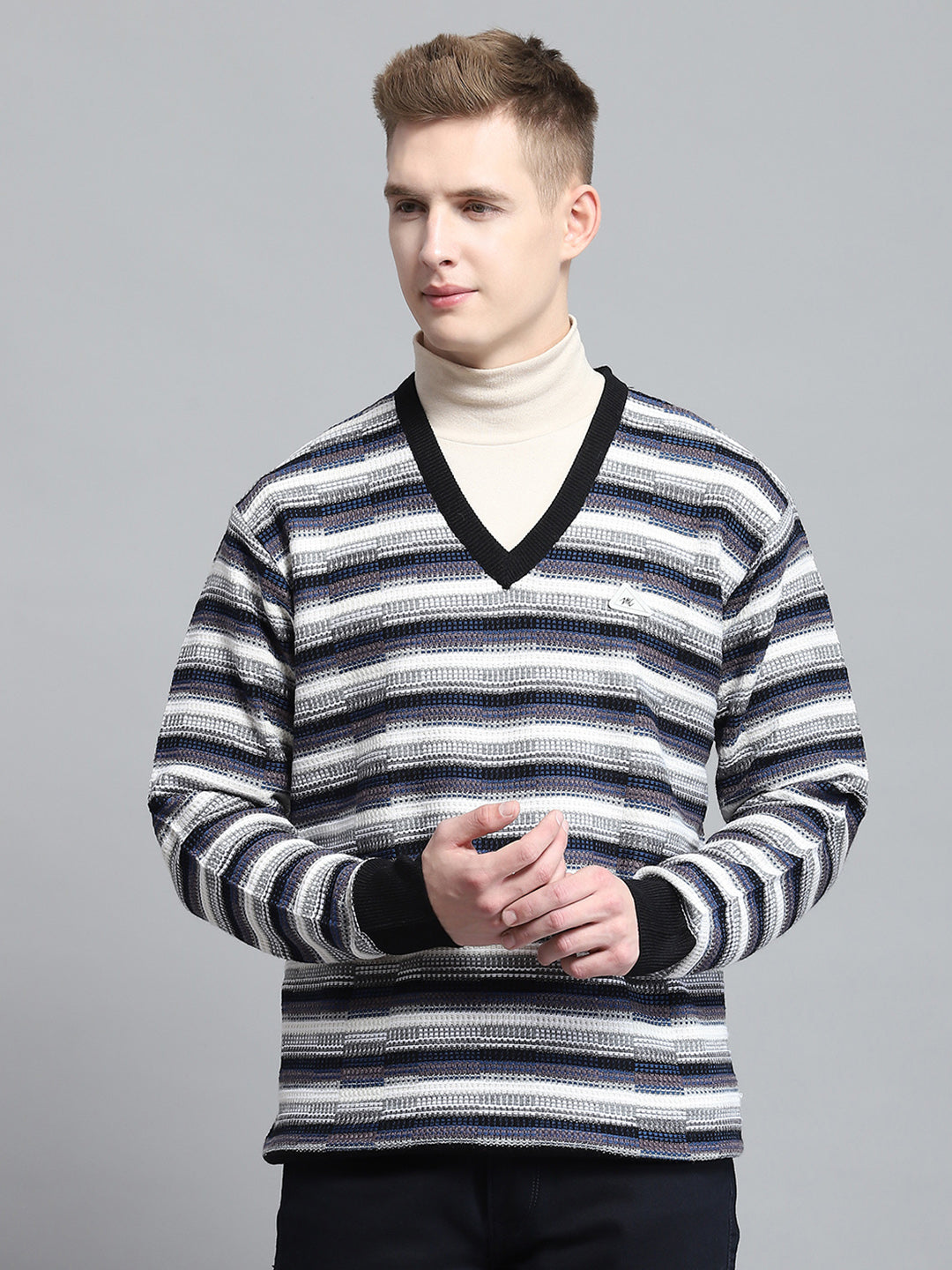 Men Black Self Design V Neck Full Sleeve Pullover