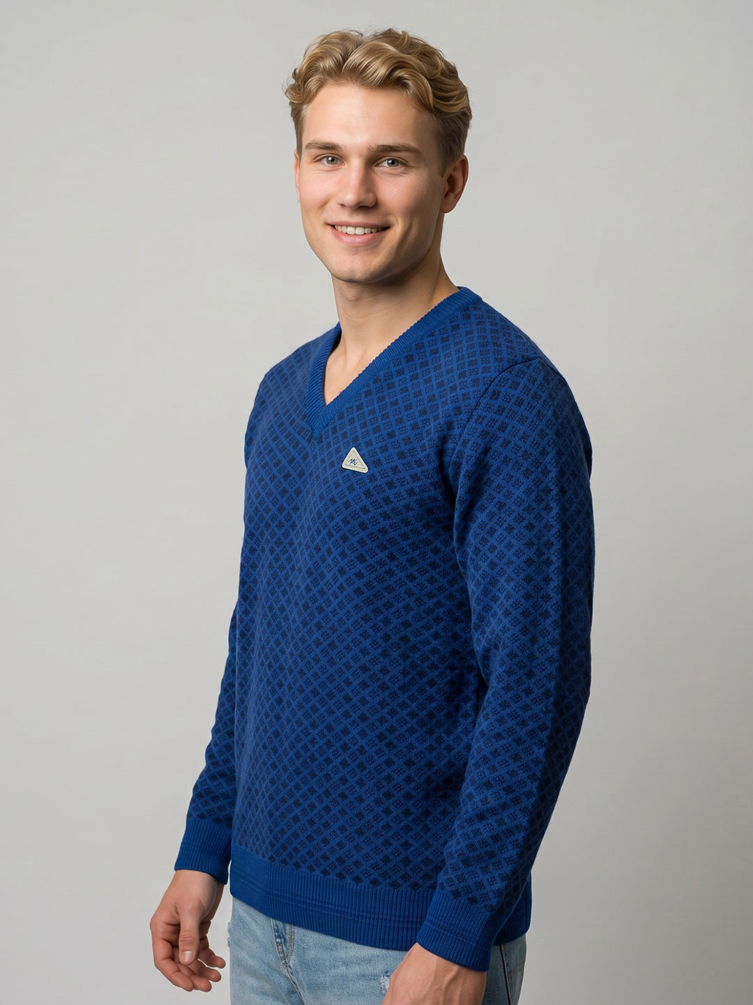 Men Blue Jacquard V Neck Full Sleeve Pullover