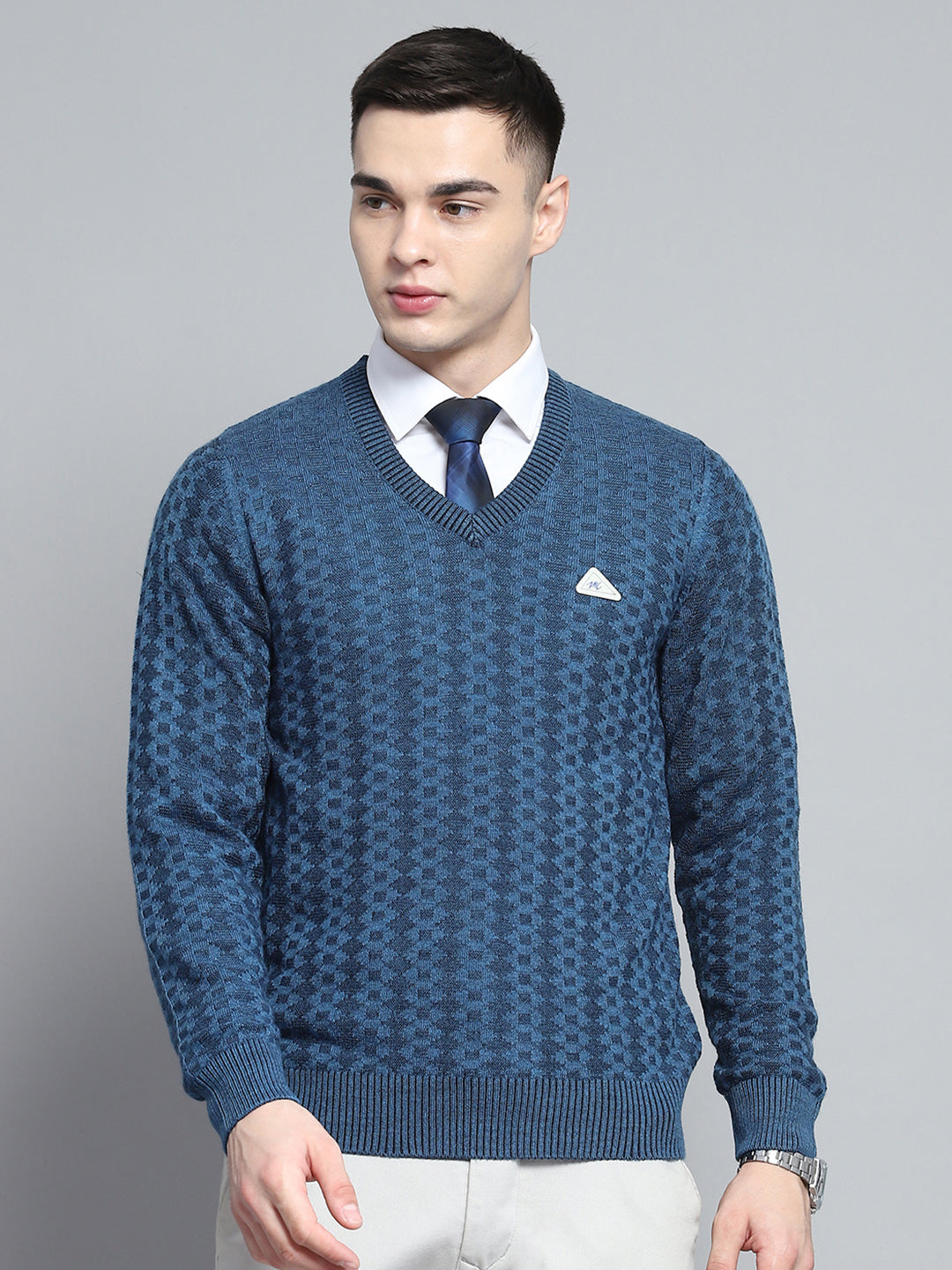 Men Navy Blue Self Design V Neck Full Sleeve Pullover