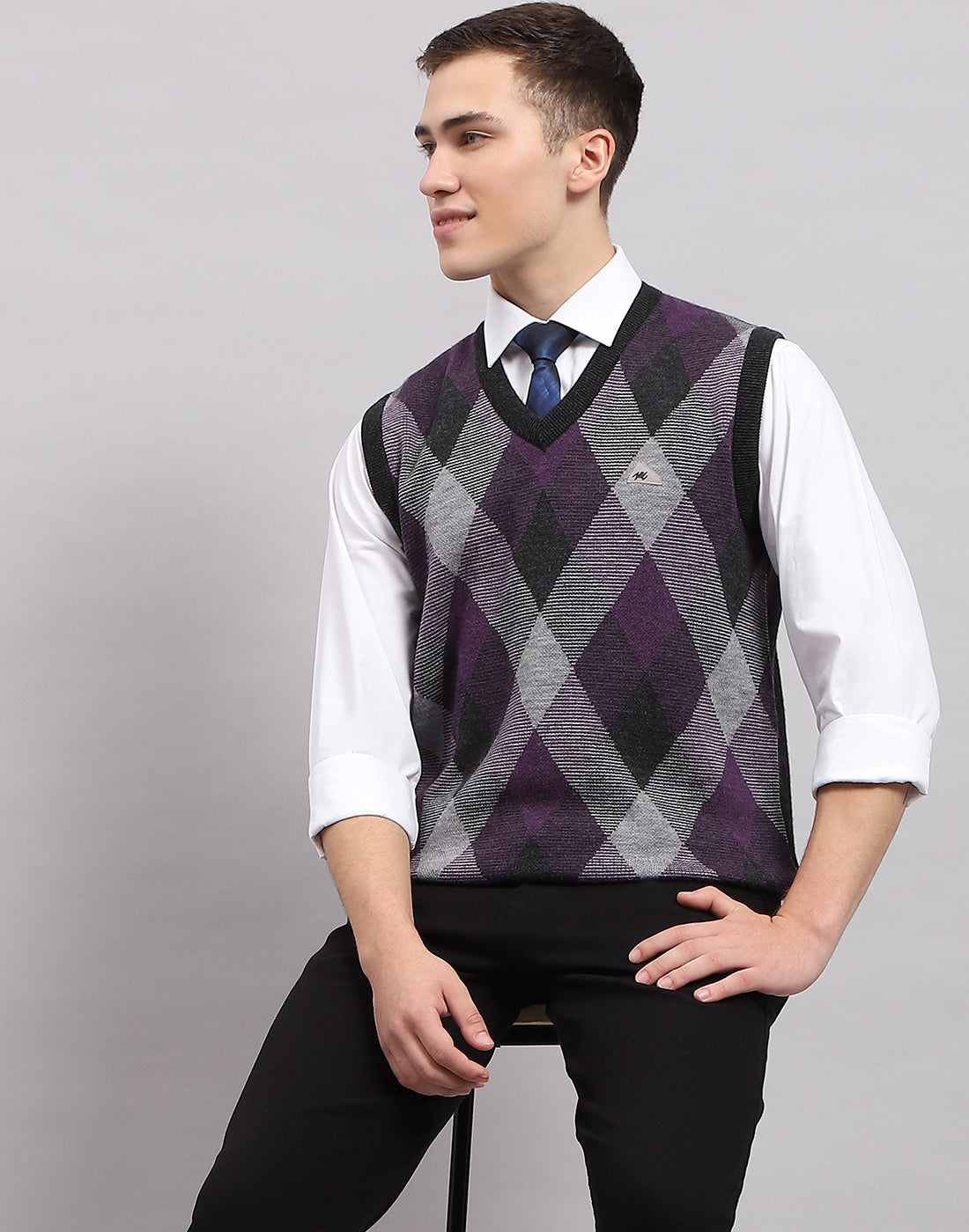 Men Grey Stripe V Neck Sleeveless Sweater