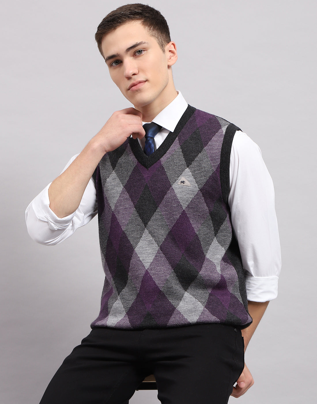 Men Grey Stripe V Neck Sleeveless Sweater