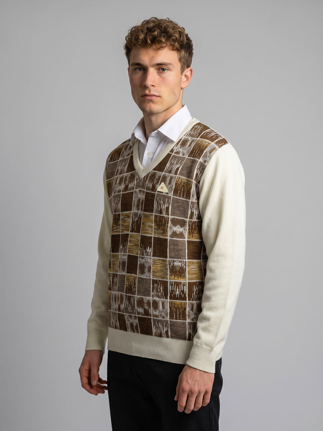 Men White Check V Neck Full Sleeve Pullover