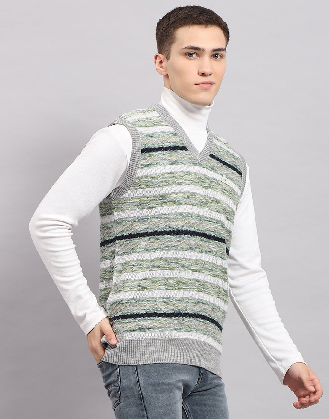Men Multicolor Stripe V Neck Sleeveless Sweater