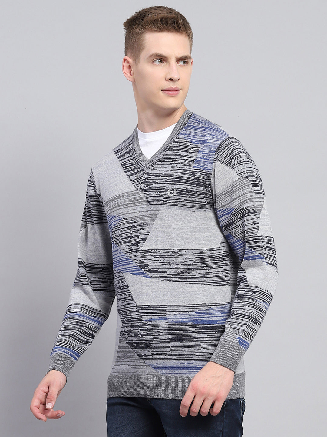 Men Grey Jacquard V Neck Full Sleeve Pullover