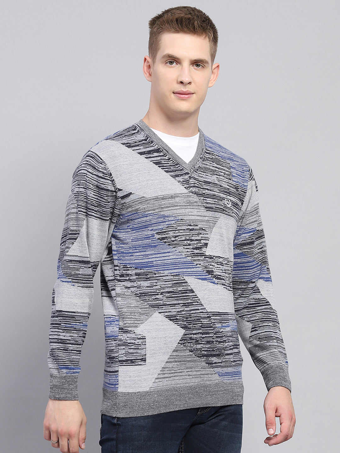 Men Grey Jacquard V Neck Full Sleeve Pullover