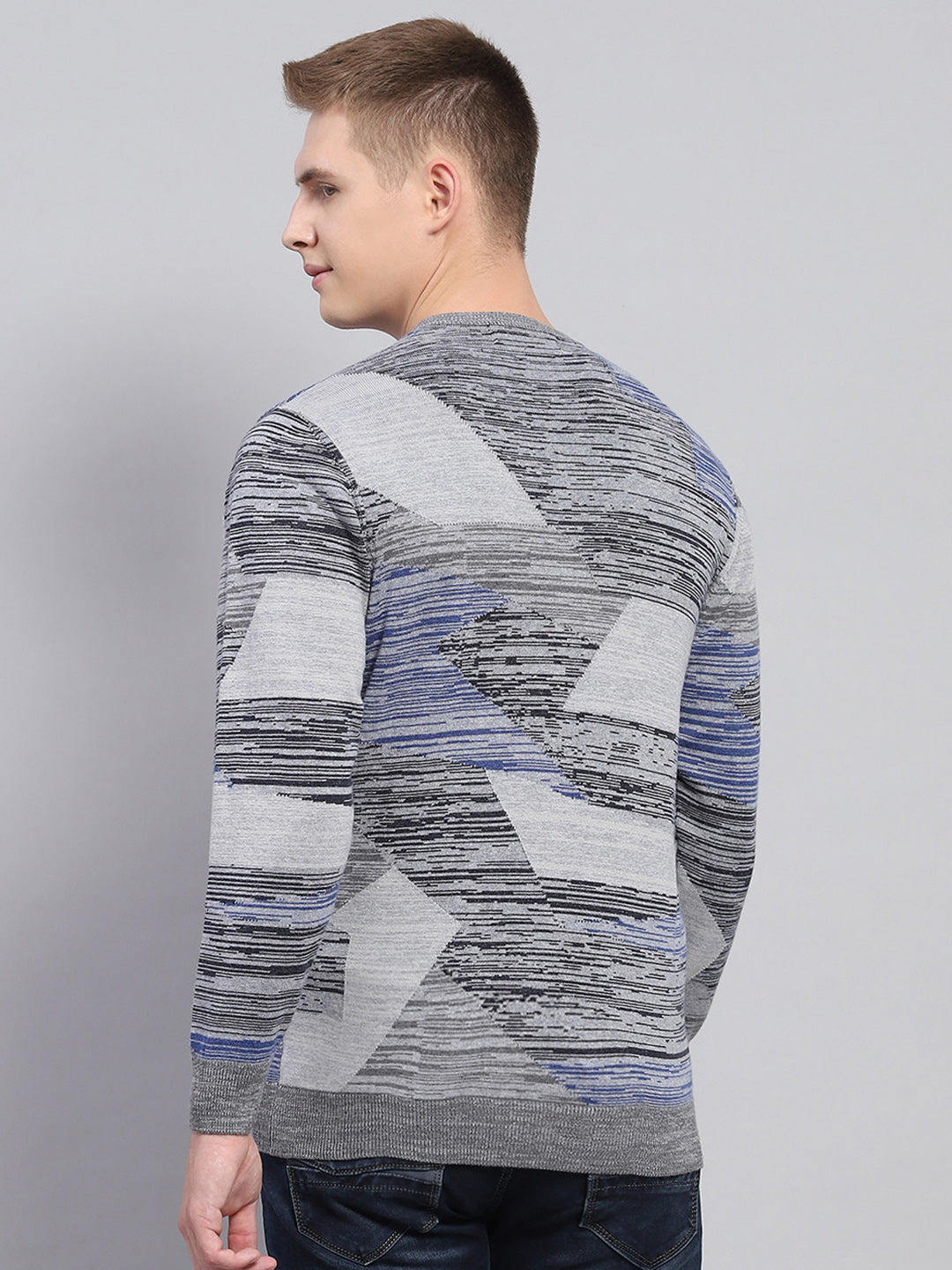 Men Grey Jacquard V Neck Full Sleeve Pullover