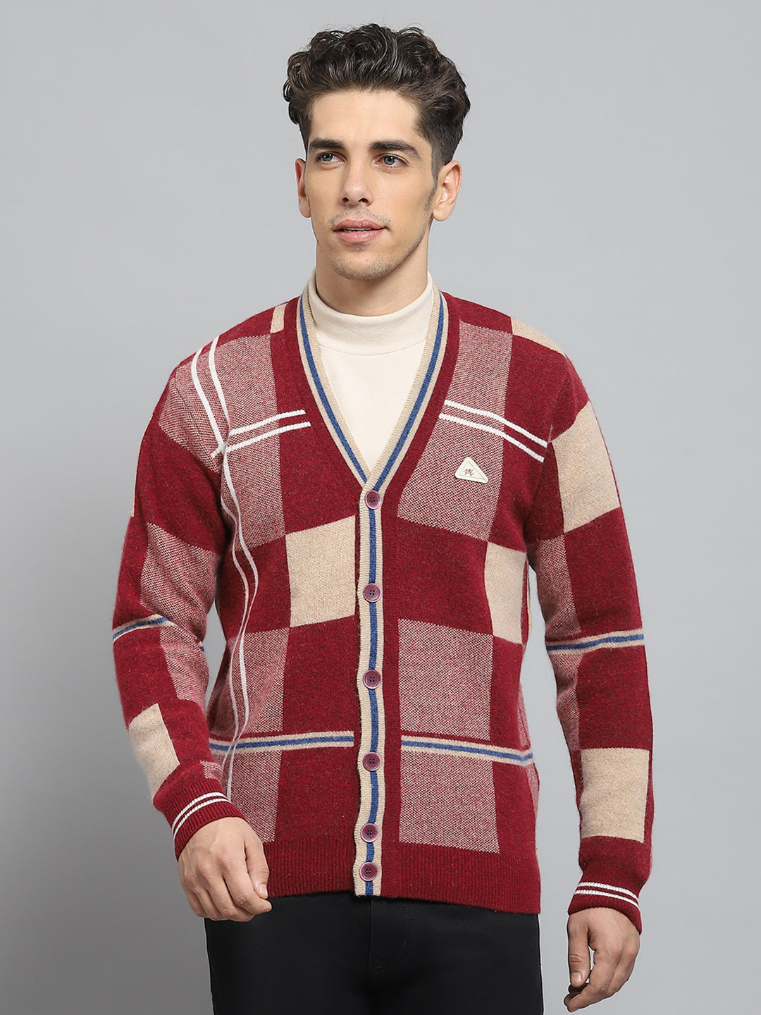 Men Maroon Self Design V Neck Full Sleeve Cardigan