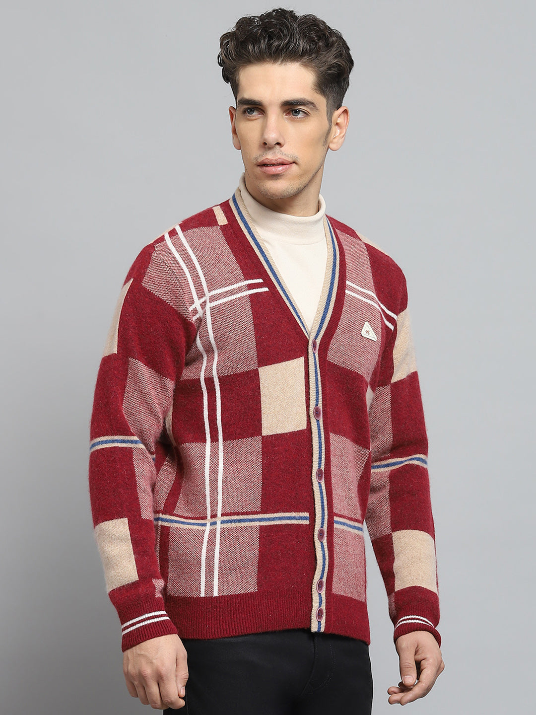 Men Maroon Self Design V Neck Full Sleeve Cardigan