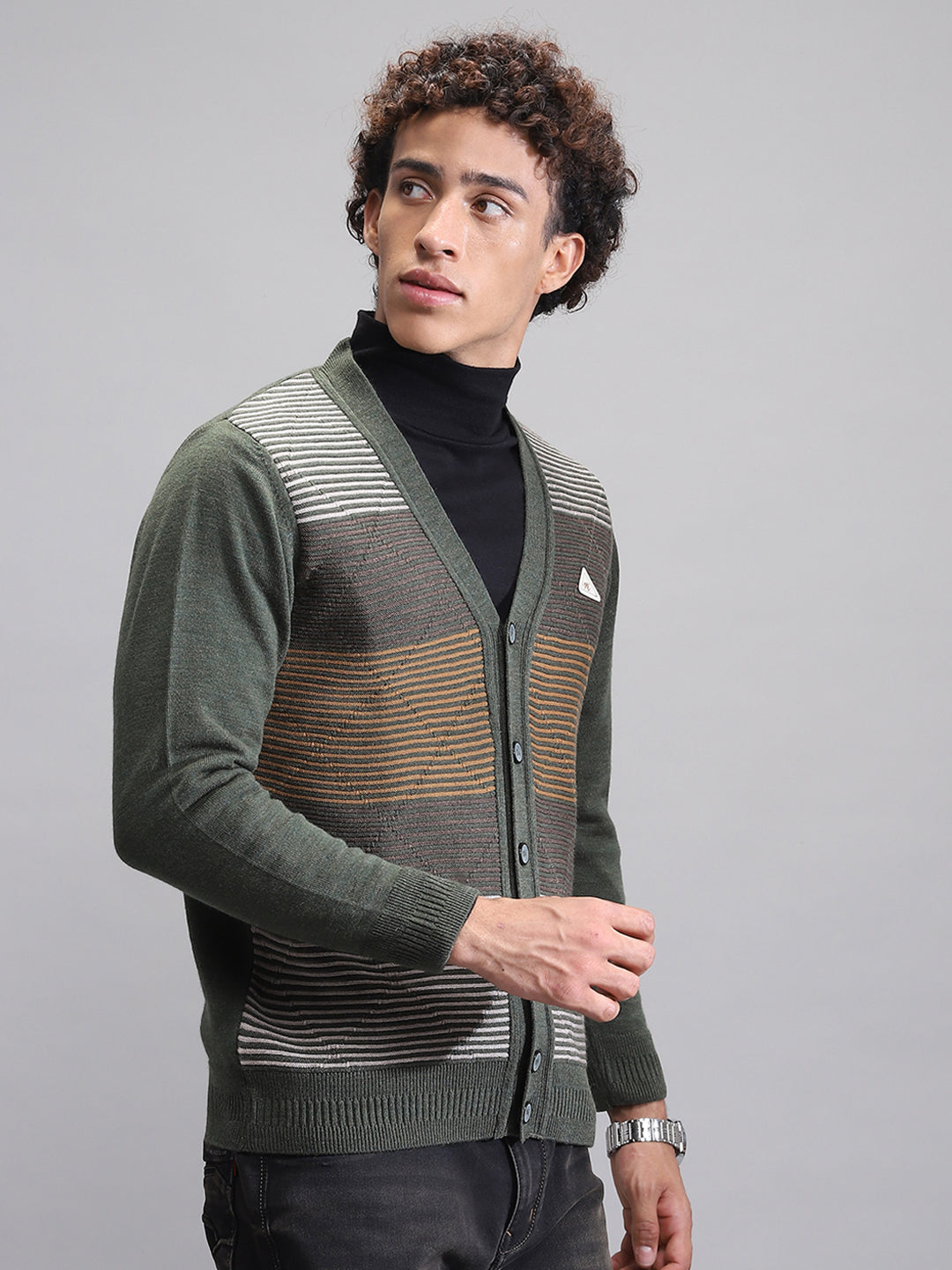 Men Green Self Design V Neck Full Sleeve Cardigan