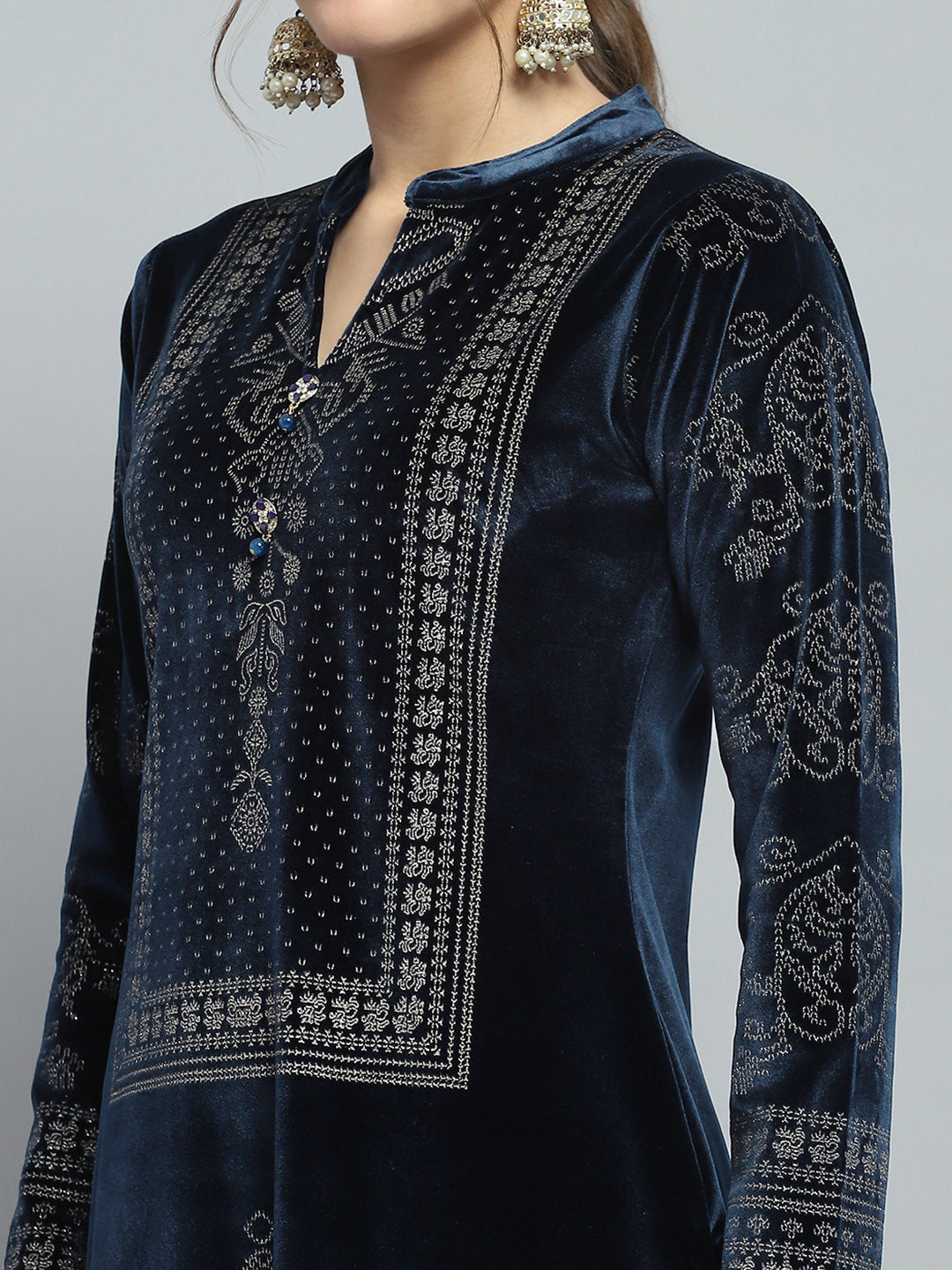 Women Navy Blue Self Design Round Neck Full Sleeve Kurti Set for Winter