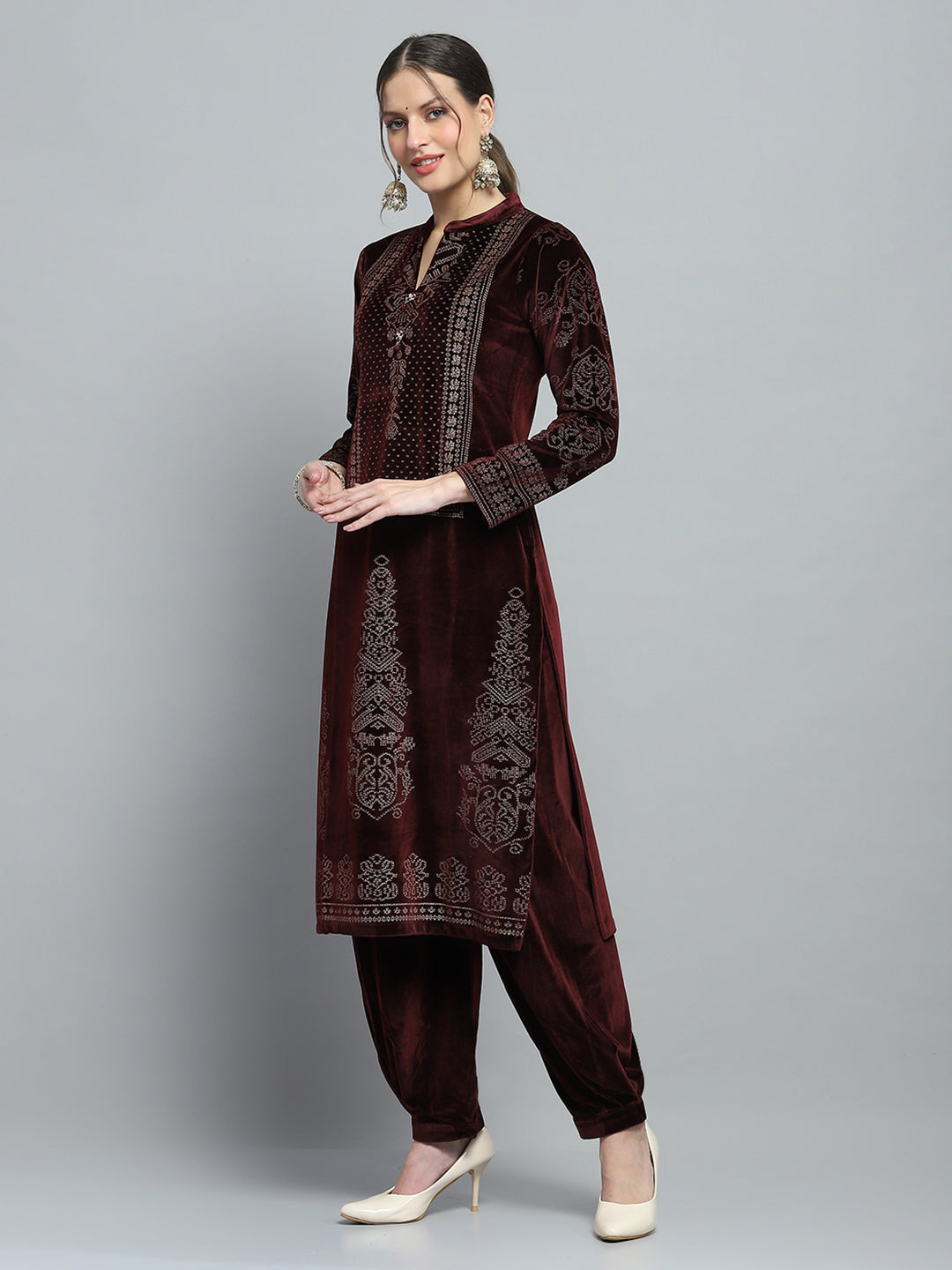 Women Maroon Self Design Round Neck Full Sleeve Kurti Set for Winter