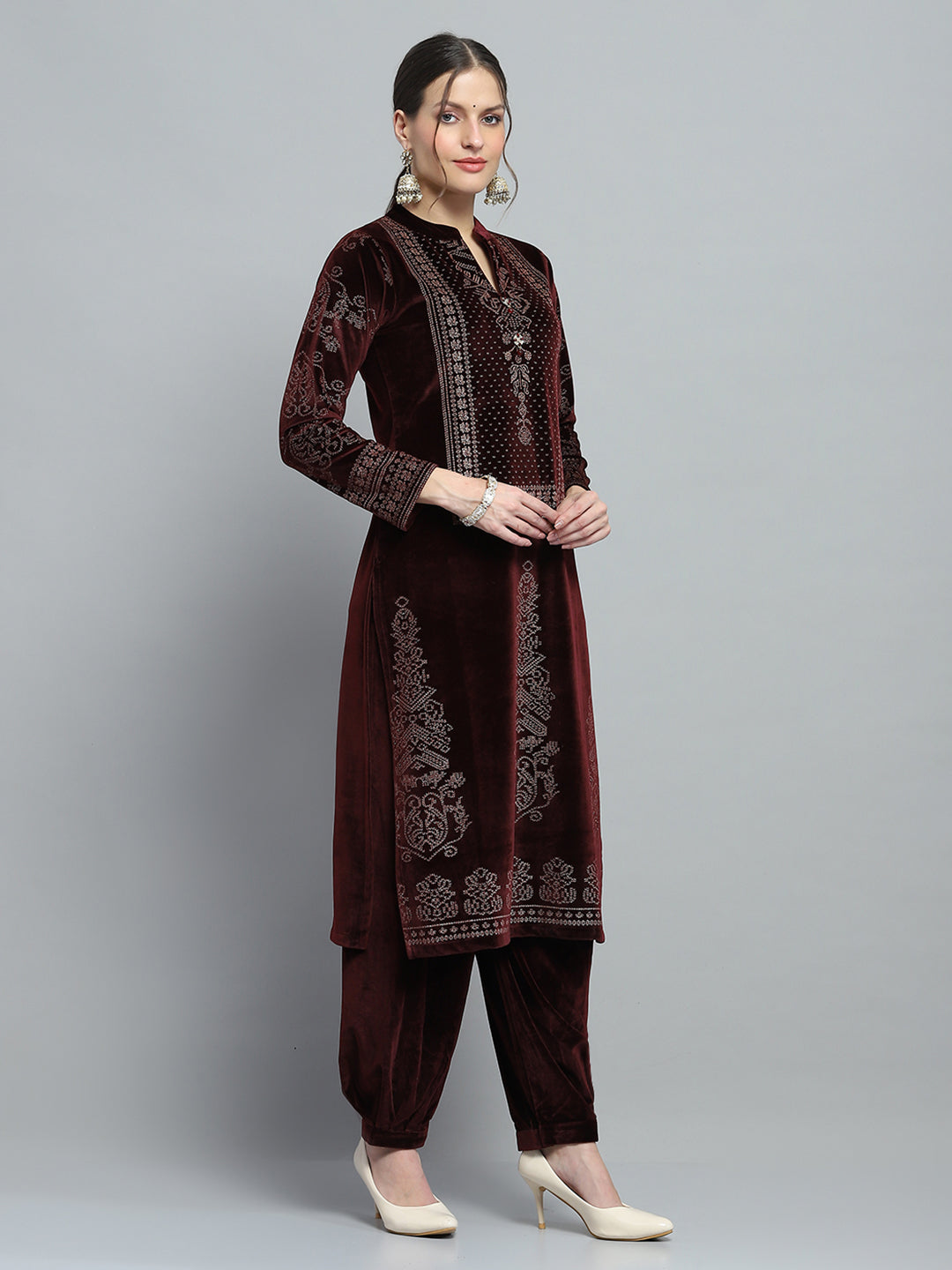 Women Maroon Self Design Round Neck Full Sleeve Kurti Set for Winter