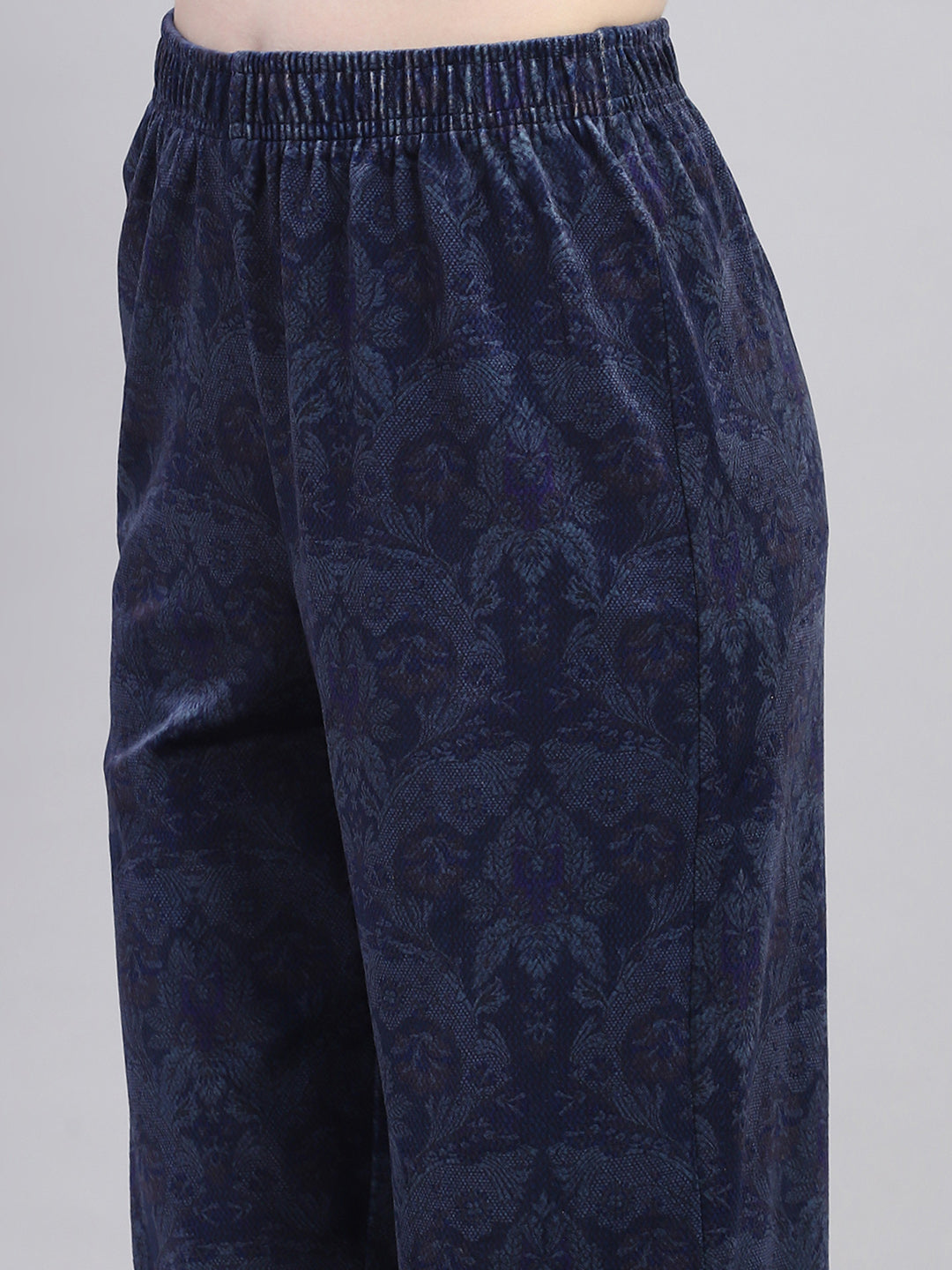 Women Blue Designer Round Neck Full Sleeve Kurtis Set for Winter