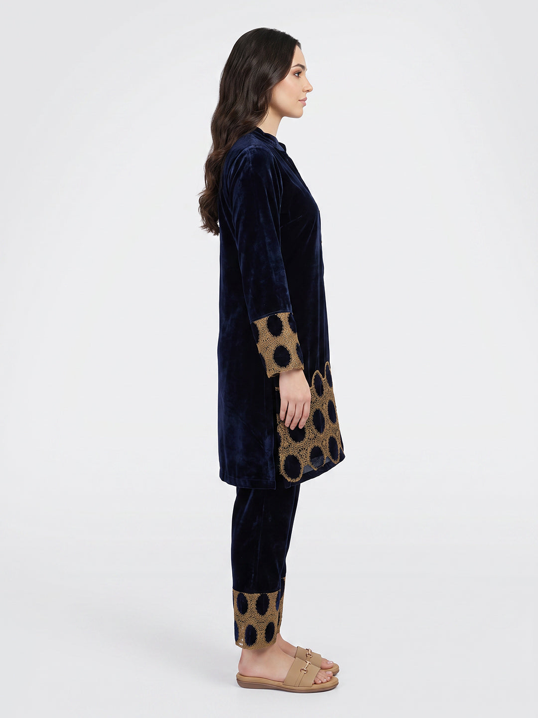 Women Navy Blue Designer V Neck Full Sleeve Kurtis Set for Winter
