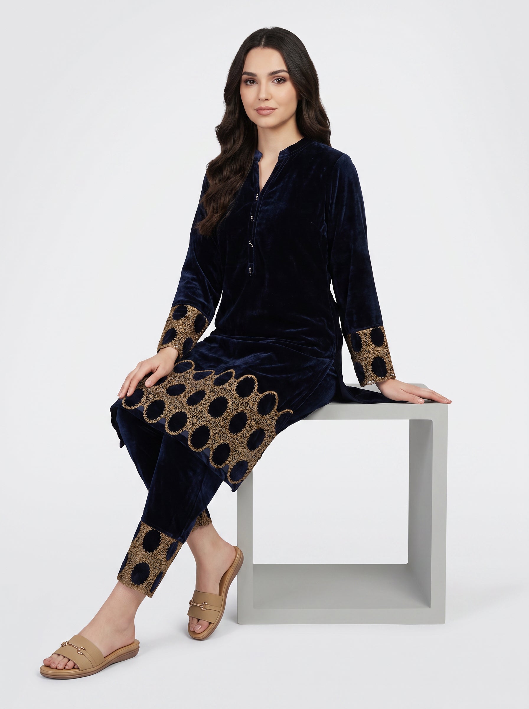 Women Navy Blue Designer V Neck Full Sleeve Kurtis Set for Winter