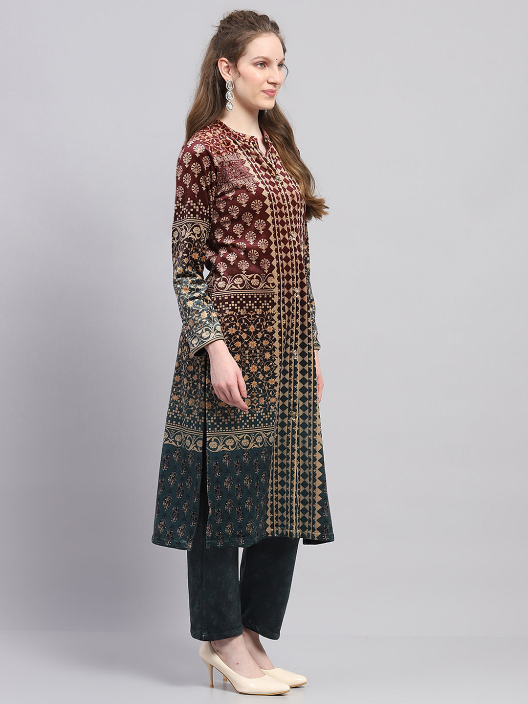 Women Teal Blue Designer Round Neck Full Sleeve Kurtis Set for Winter