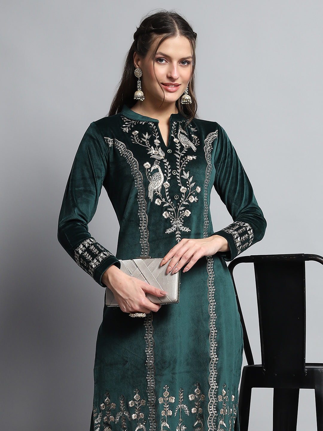 Women Green Self Design Round Neck Full Sleeve Kurti Set for Winter