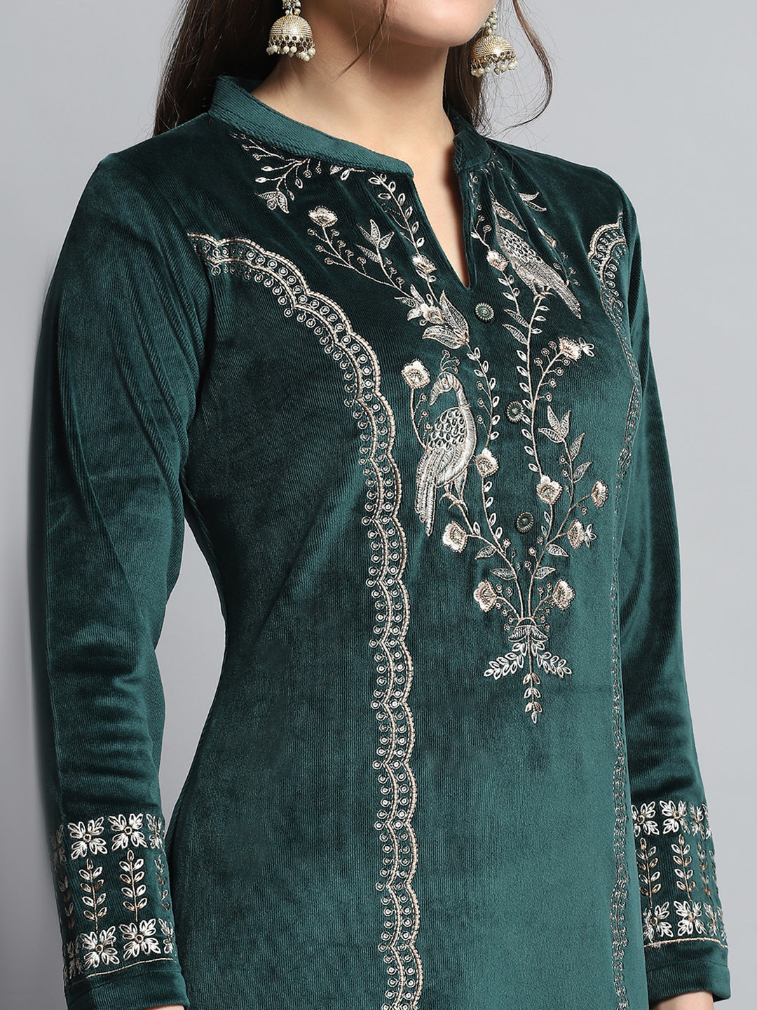 Women Green Self Design Round Neck Full Sleeve Kurti Set for Winter
