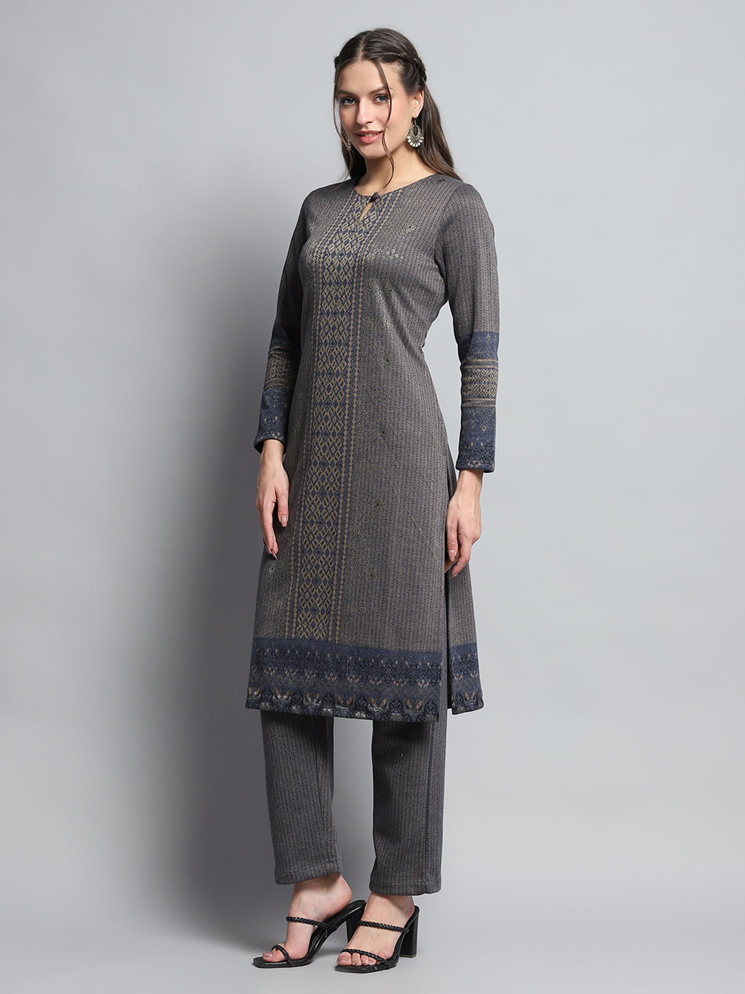 Women Navy Blue Self Design Round Neck Full Sleeve Kurti Set for Winter