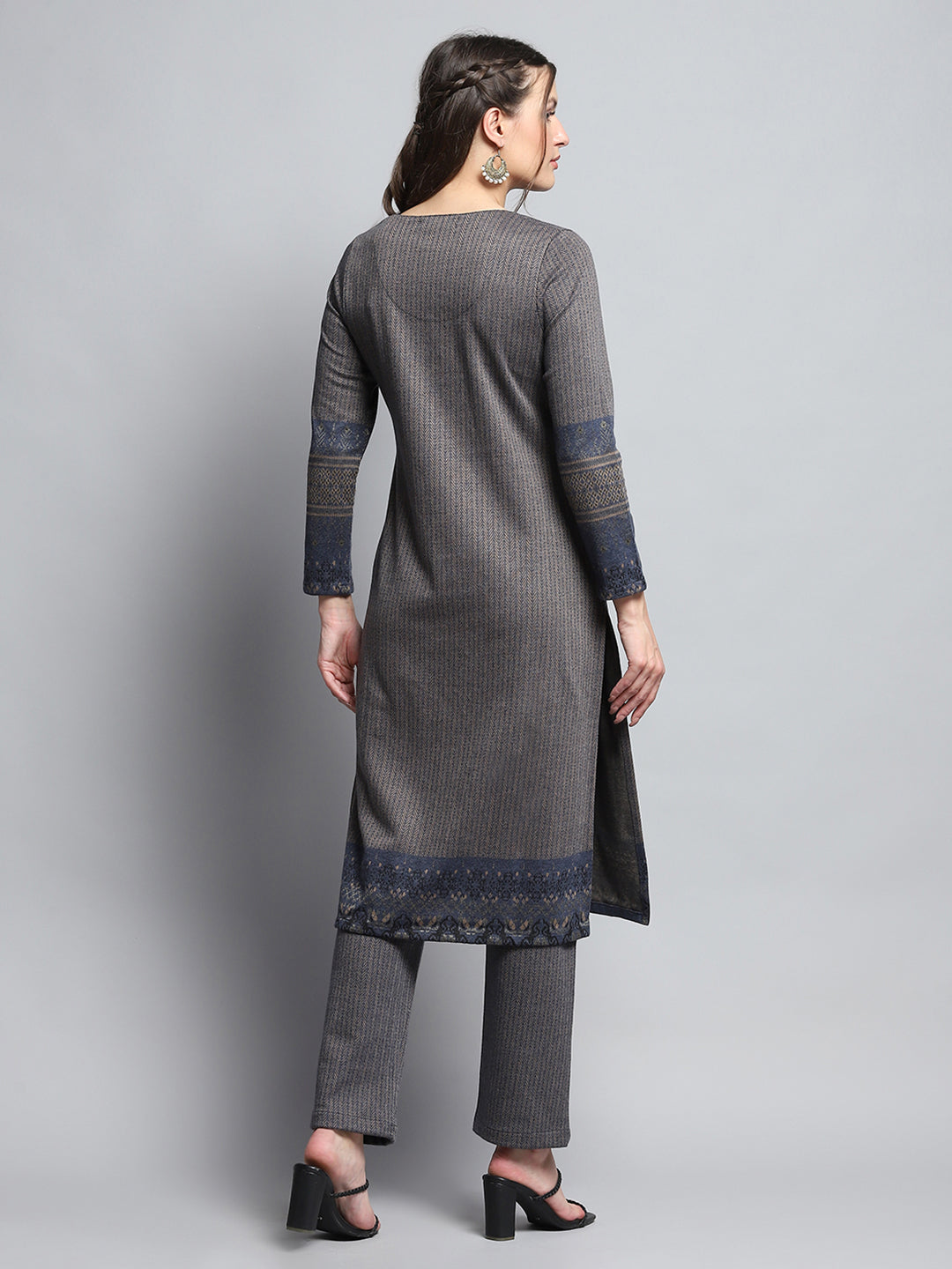 Women Navy Blue Self Design Round Neck Full Sleeve Kurti Set for Winter