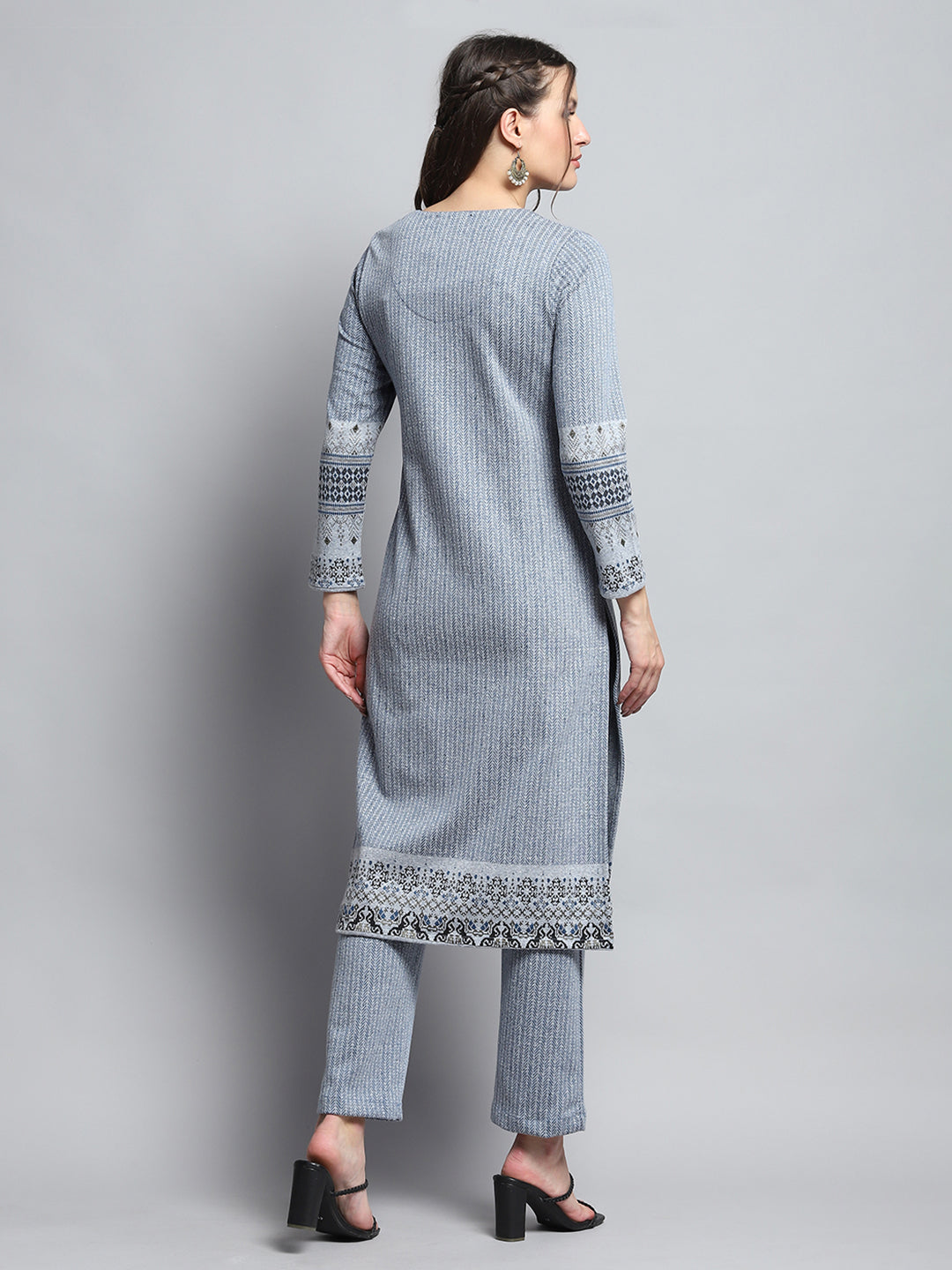 Women Blue Self Design Round Neck Full Sleeve Kurti Set for Winter