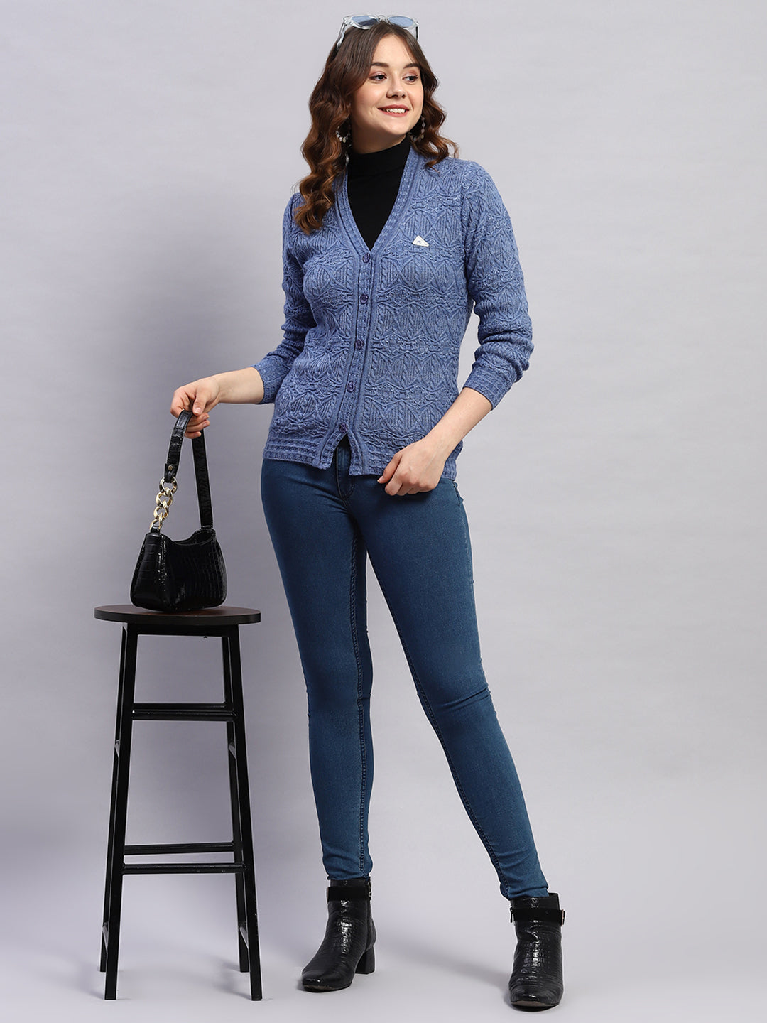 Women Blue Self Design V Neck Full Sleeve Cardigan