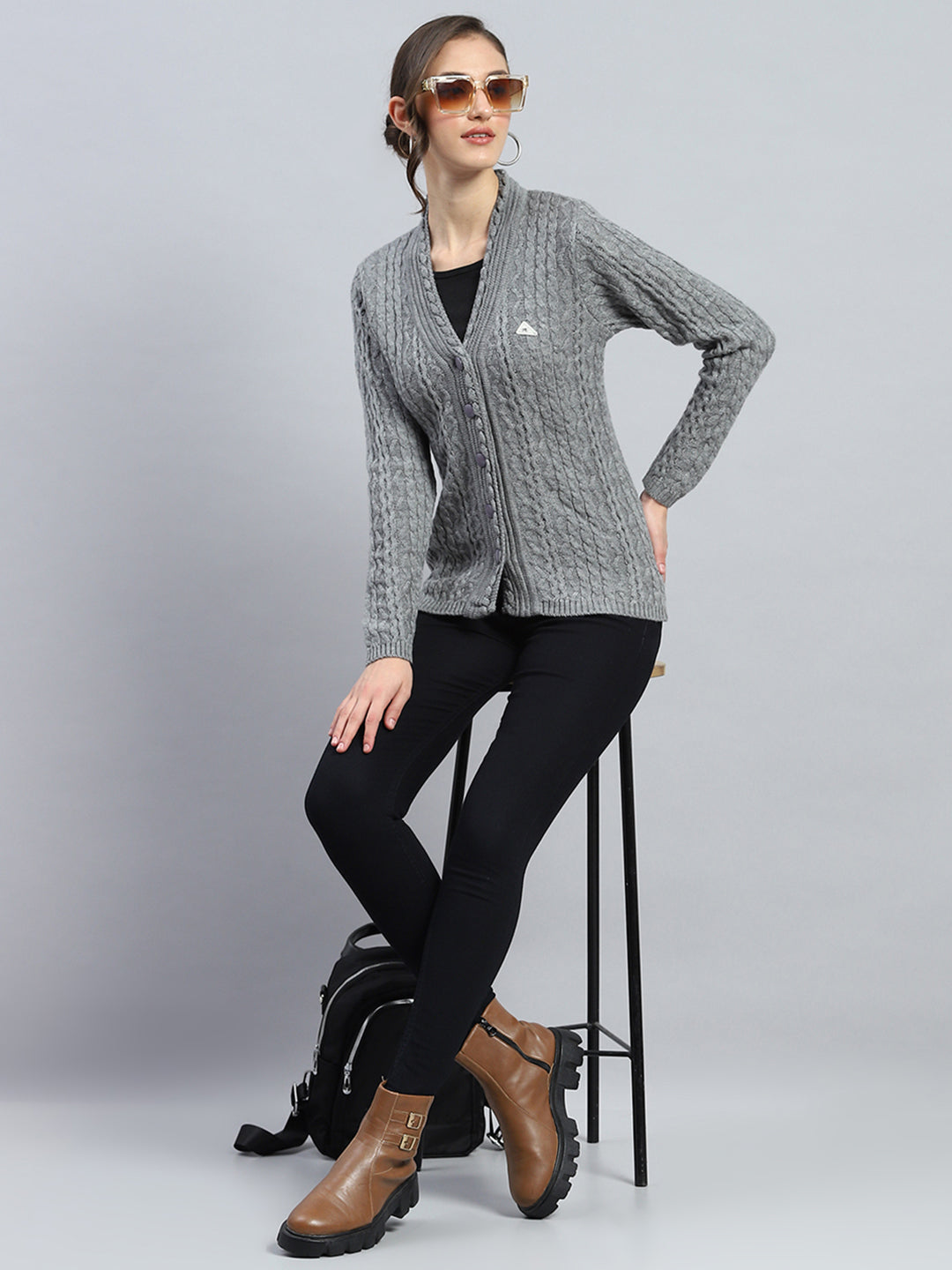 Women Grey Self Design V Neck Full Sleeve Cardigan