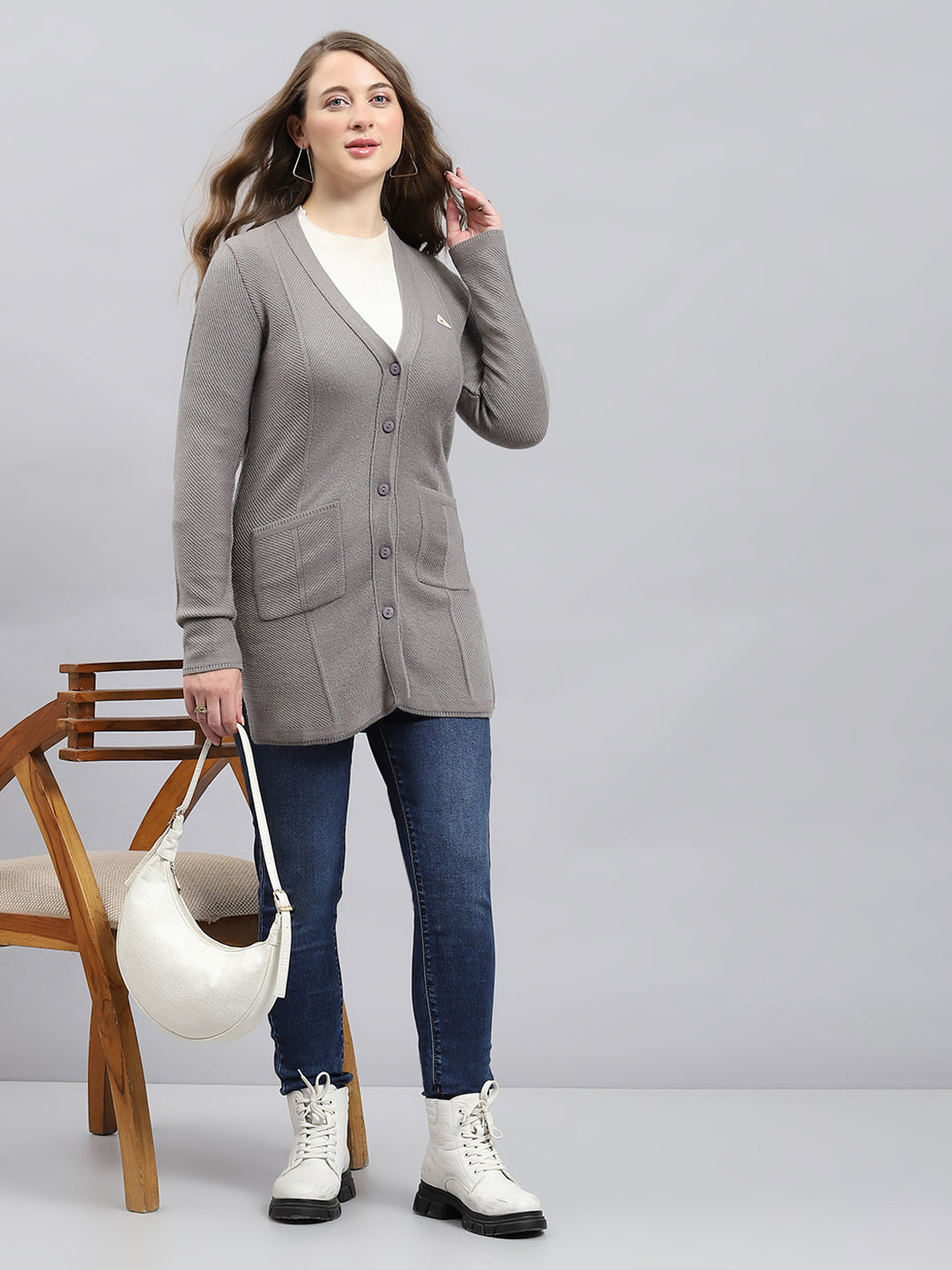 Women Grey Self Design V Neck Full Sleeve Longline Cardigan