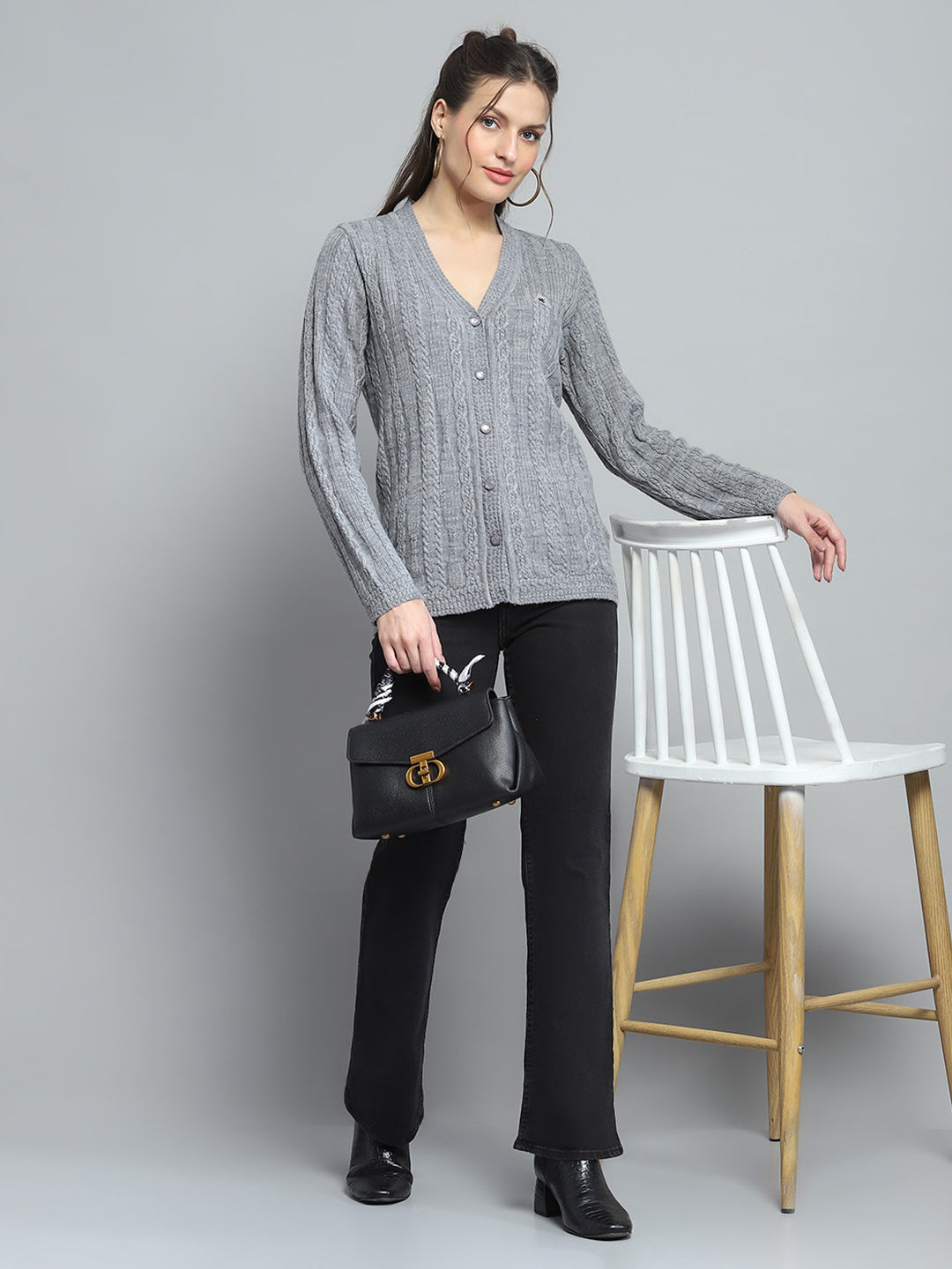 Women Grey Self Design V Neck Full Sleeve Cardigan