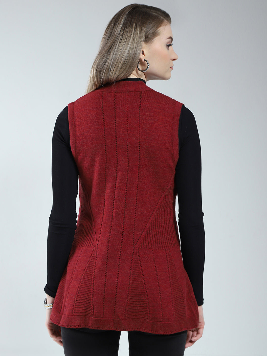 Women Maroon Self Design V Neck Sleeveless Cardigan
